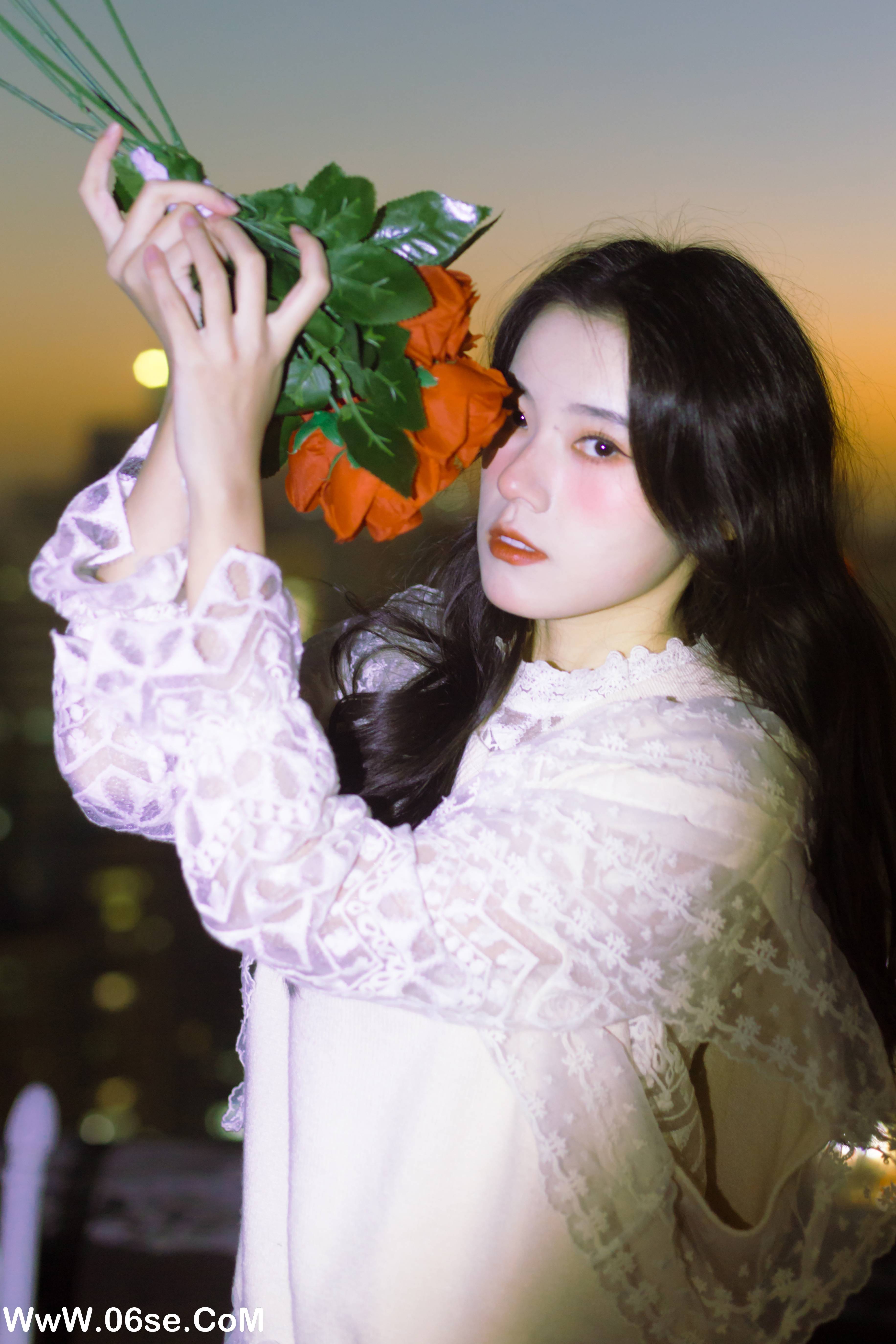 图片[19]-[YITUYU艺图语]2022.08.20 浪漫出逃 静鏡婧[26+1P／233MB]-六色网