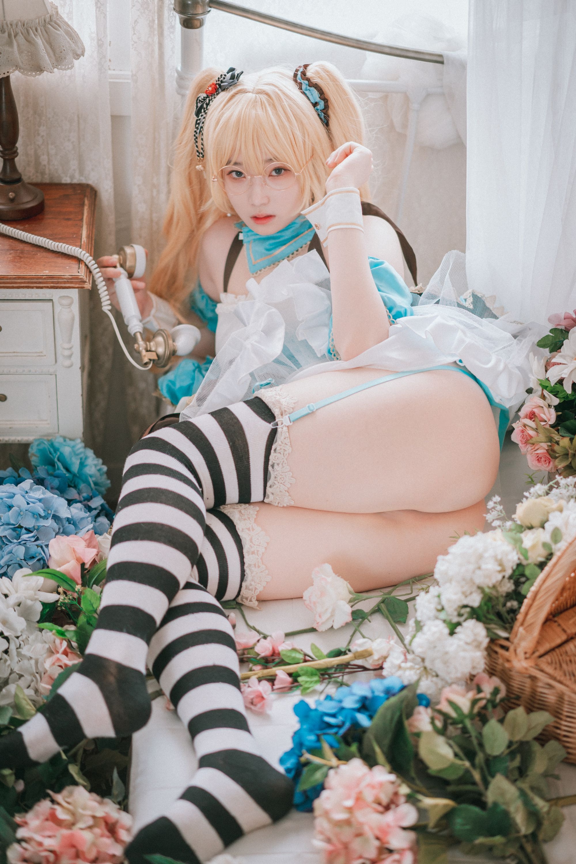 Bambi밤비-Alice in Glasses [48P] 37