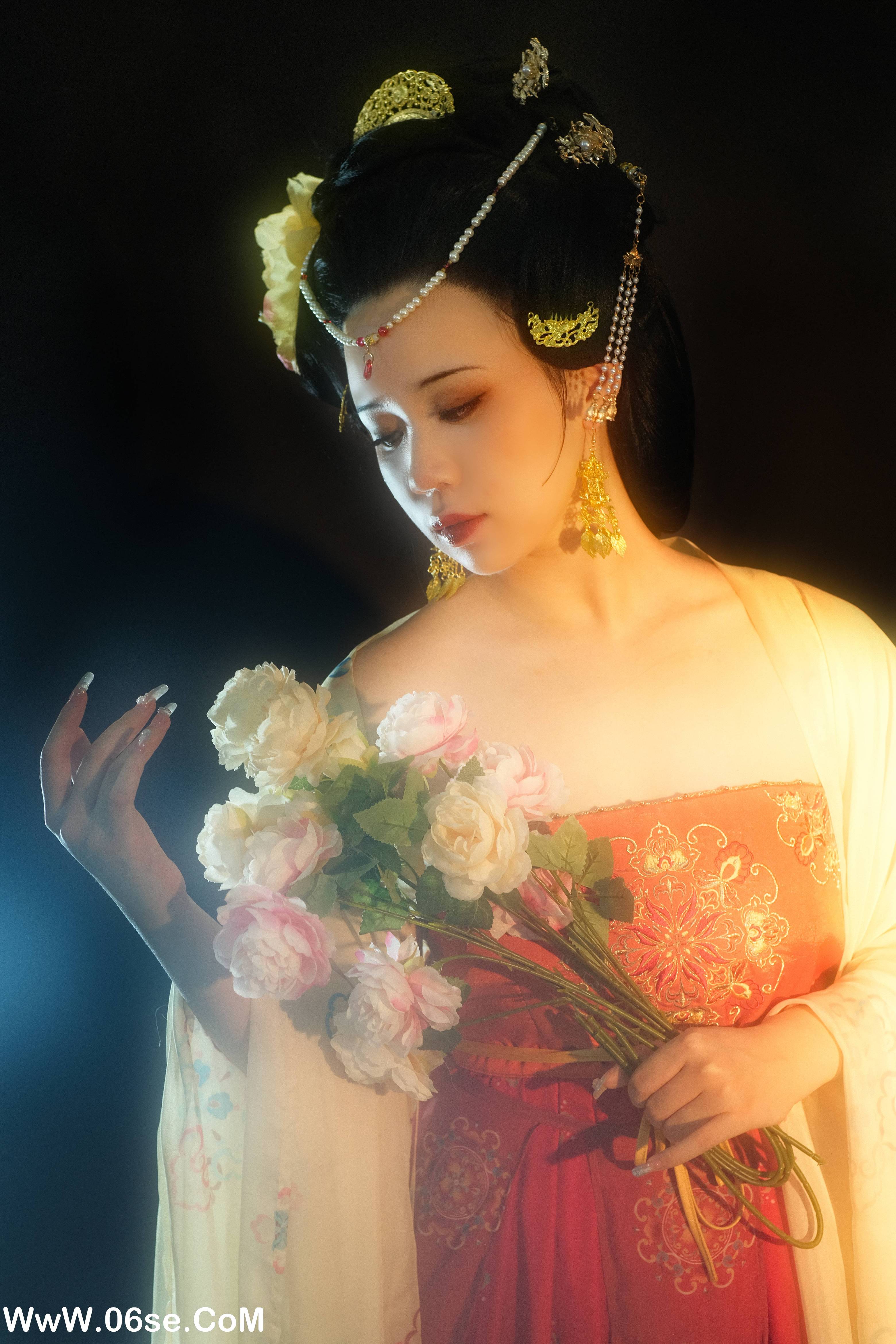 图片[8]-[YITUYU艺图语]2022.09.16 露华浓 一只高高[23+1P／466MB]-六色网