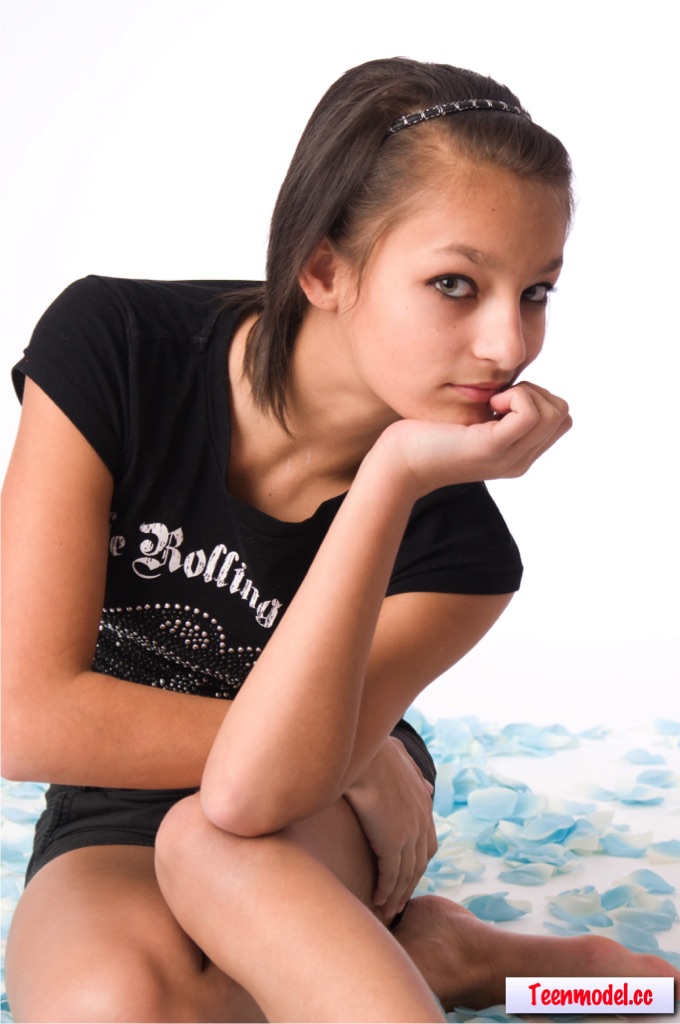 [Image: 63f697780a4a74c893da1.jpg]