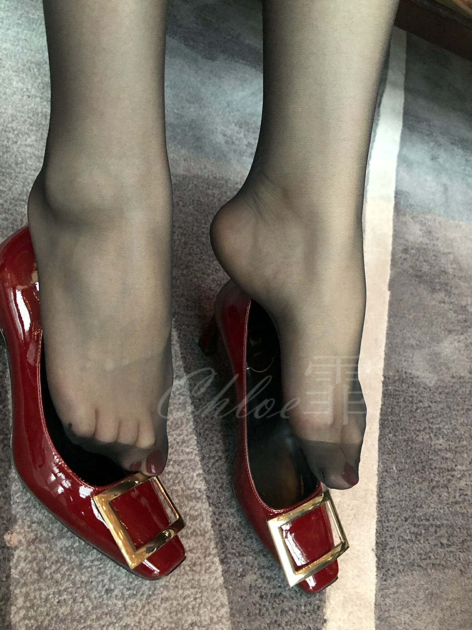 霏霏-20191028 网红套装 艾美酒店肉丝黑丝[101P] 47