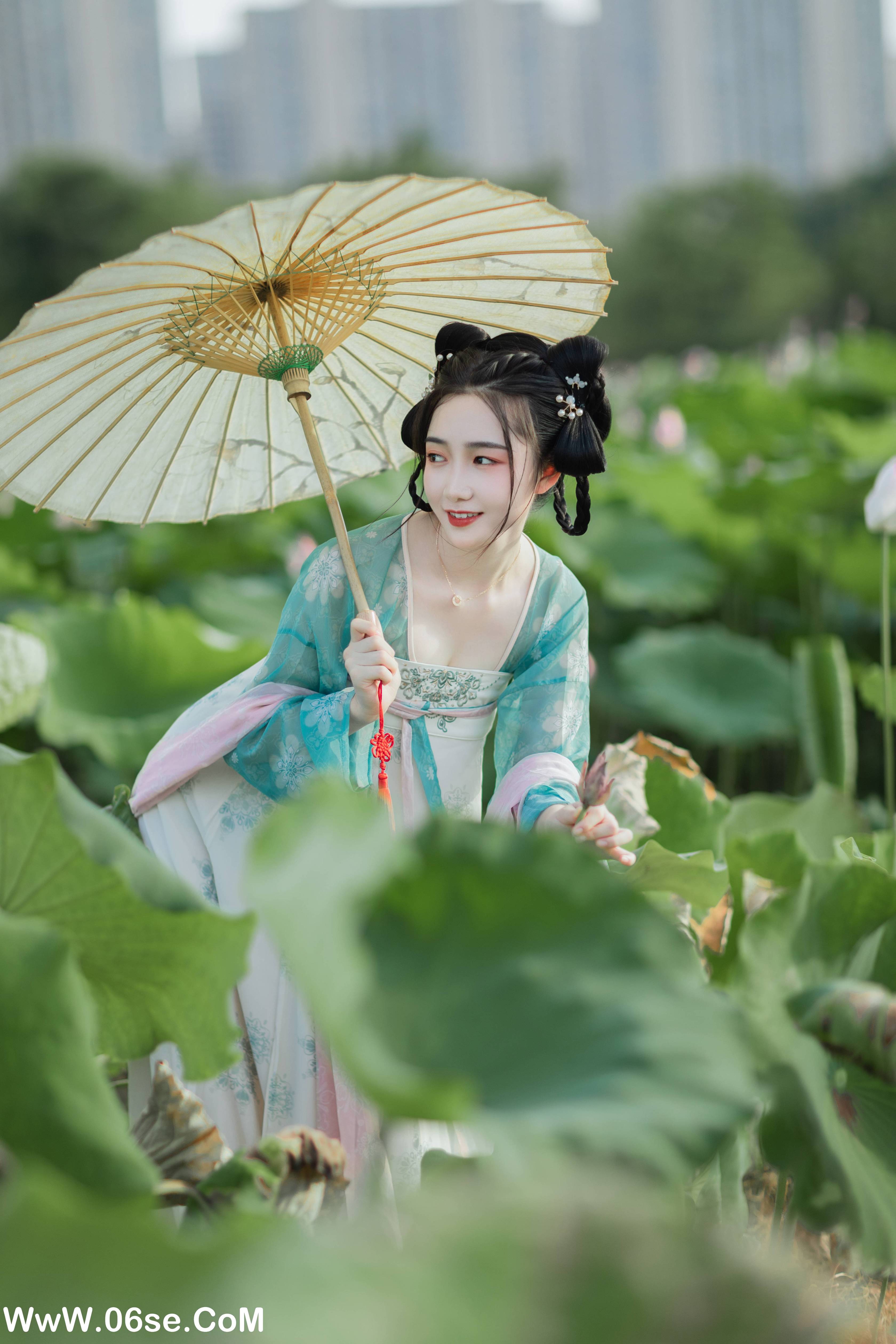 图片[22]-[YITUYU艺图语]2022.07.16 采莲 佩佩[24+1P／291MB]-六色网