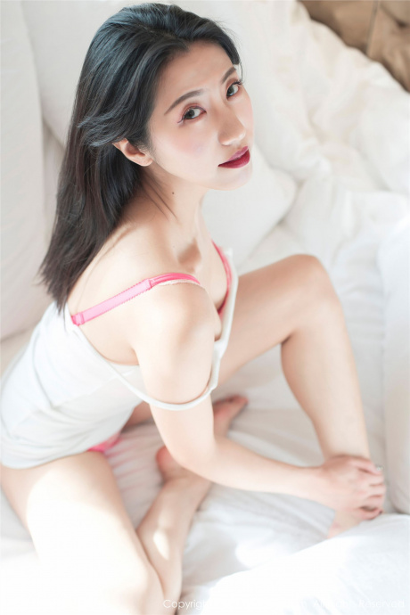 [Image: 642a1387aa7bbbba53c9c.jpg]