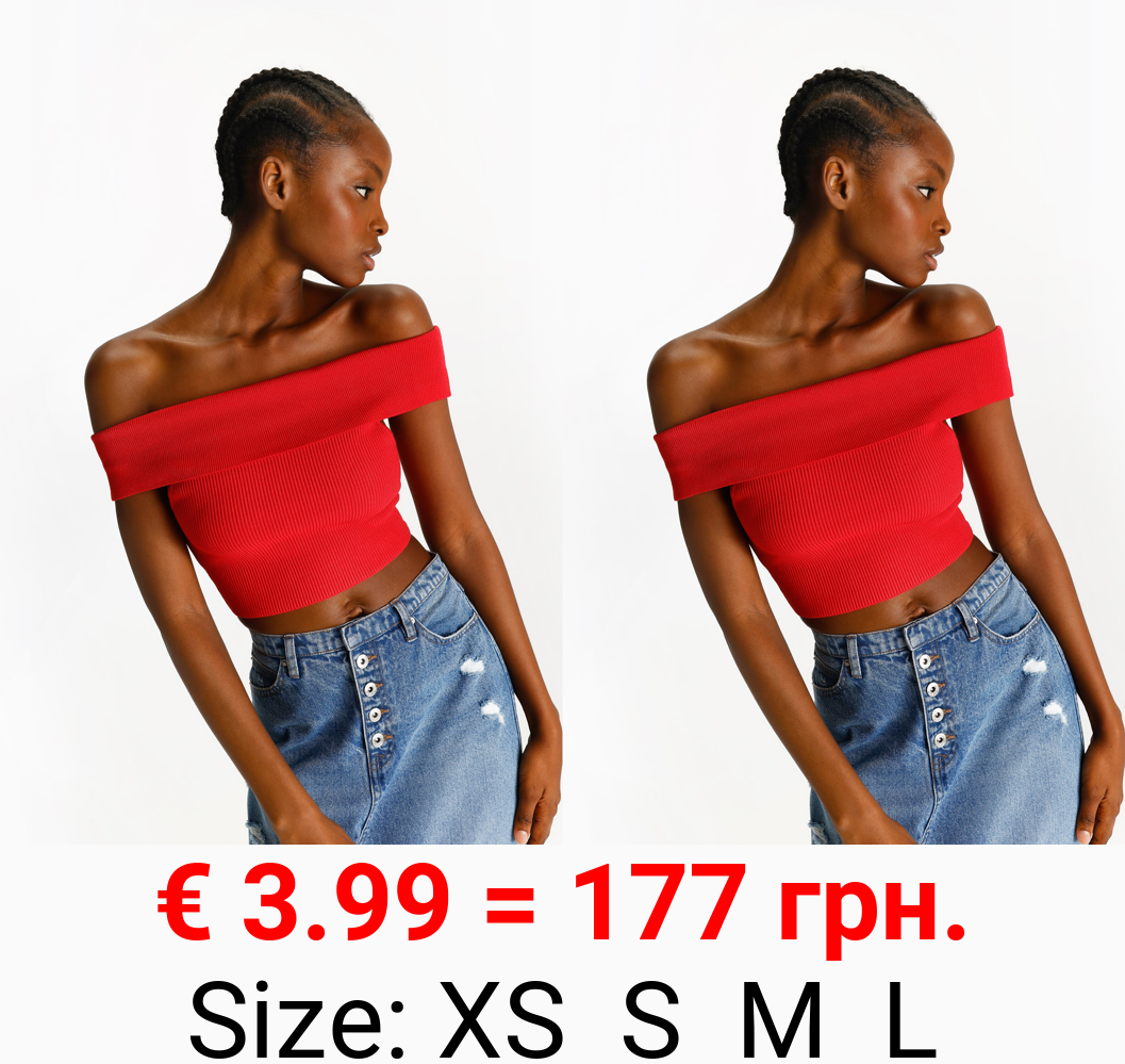 Off-the-shoulder top