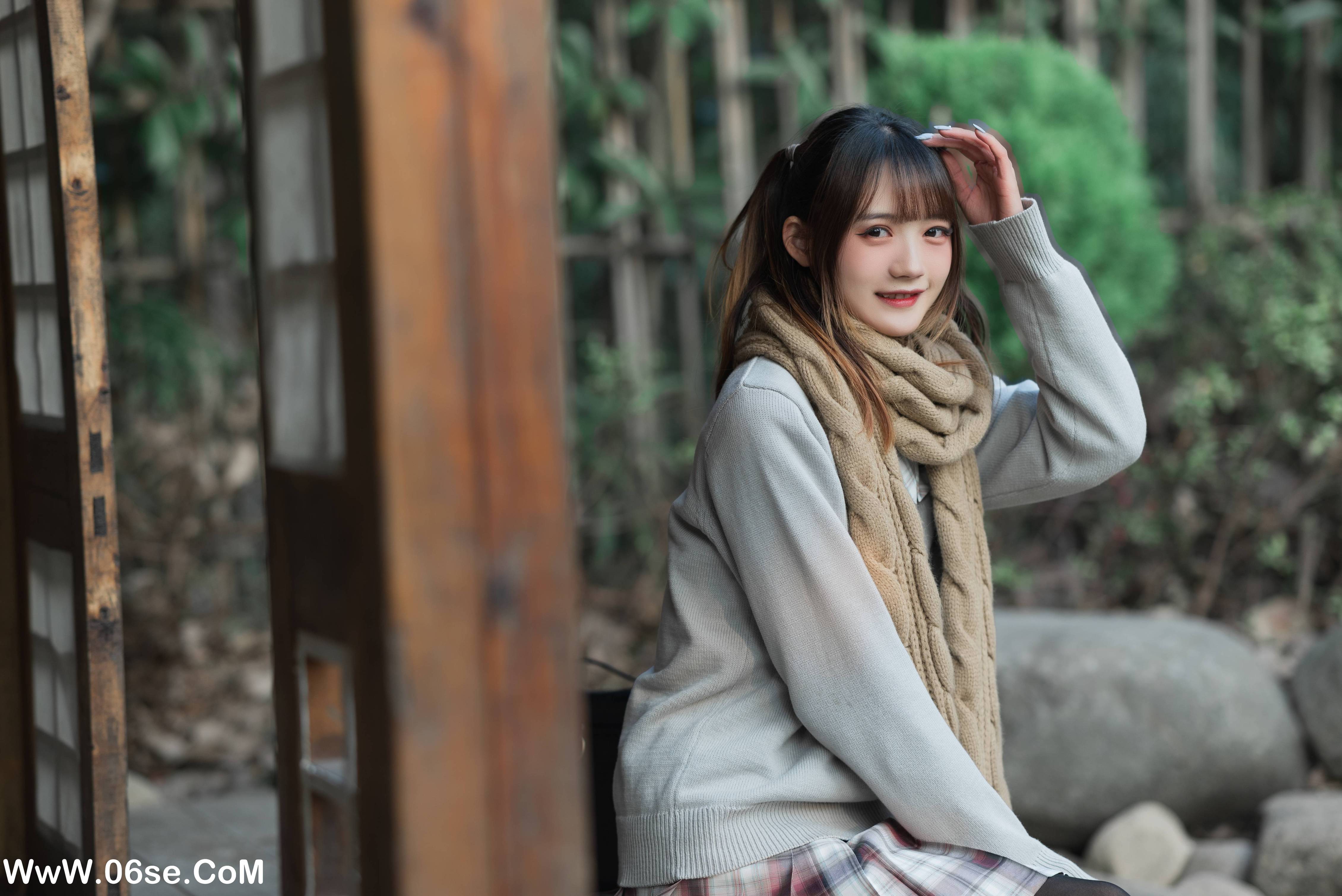 图片[33]-[YITUYU艺图语]2022.06.21 秋天的裙摆 兔子Zzz不吃胡萝卜[43P-435M]-六色网