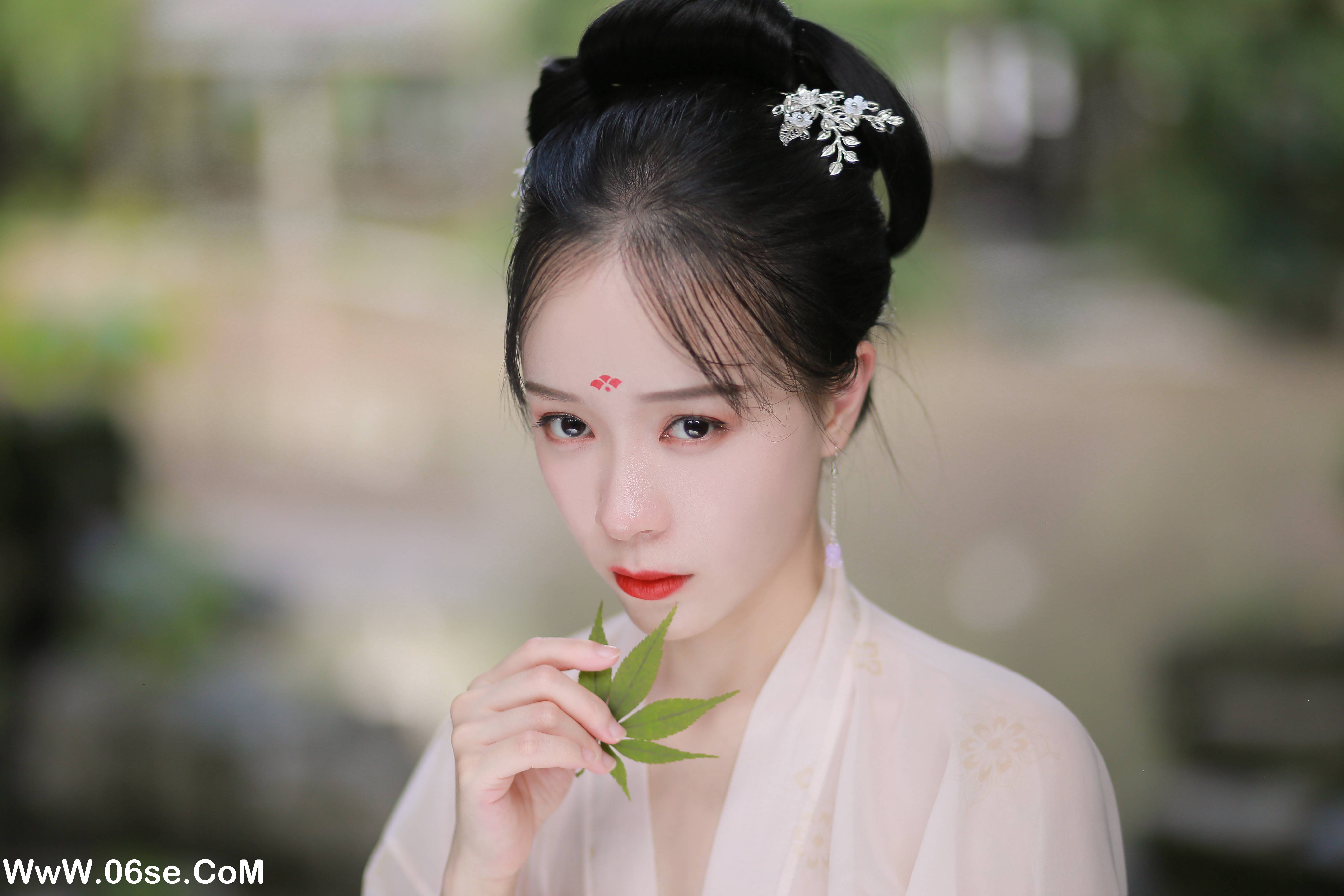 图片[10]-[YITUYU艺图语]2022.01.18 蝶恋花 花泽阮阮[+1P／MB]-六色网