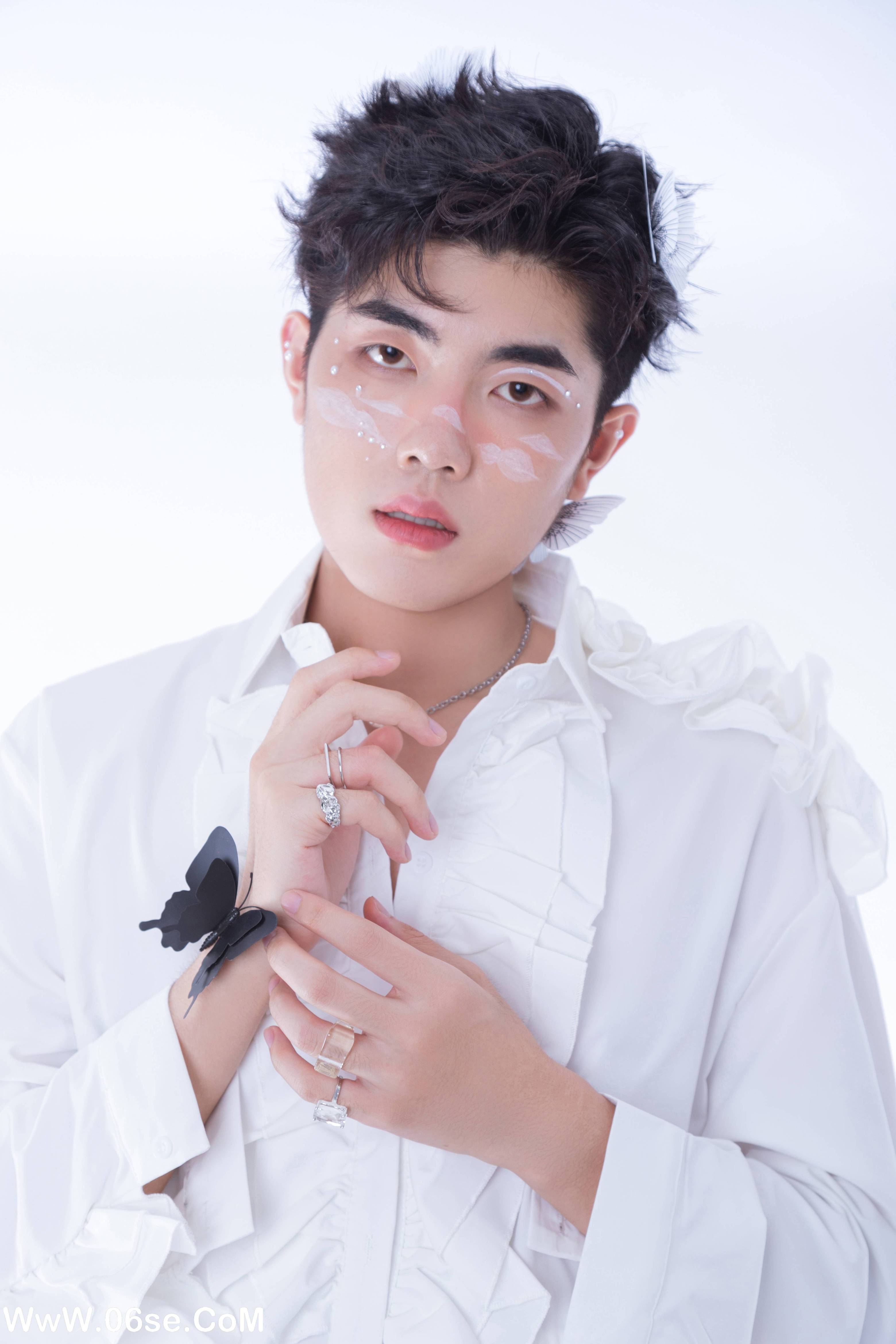 图片[3]-[YITUYU艺图语]2022.07.09 白色蝴蝶 陈川儿Andrew[22+1P／171MB]-六色网