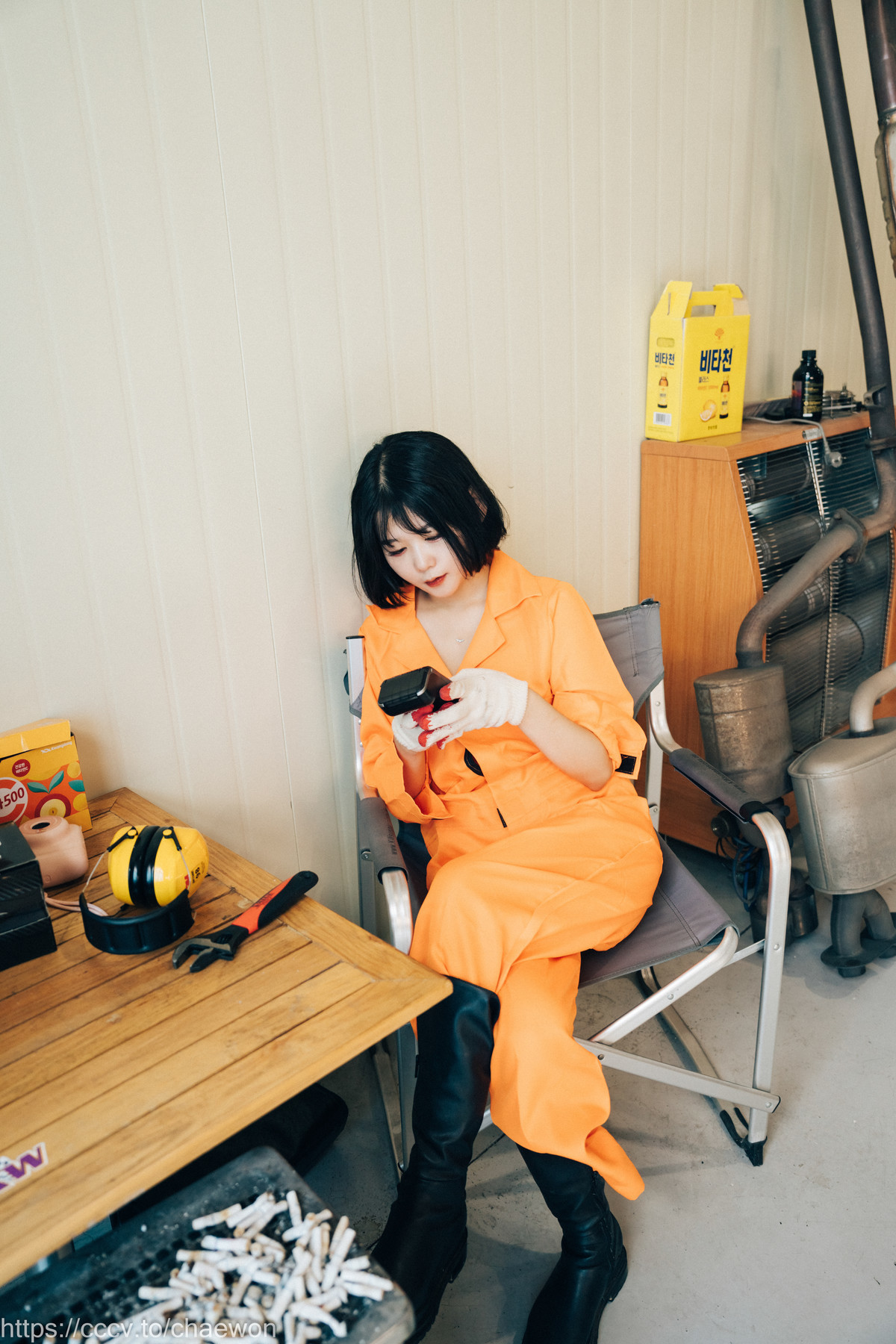ZIA.Kwon 권지아, [Loozy] Garage Girl Set.01 8