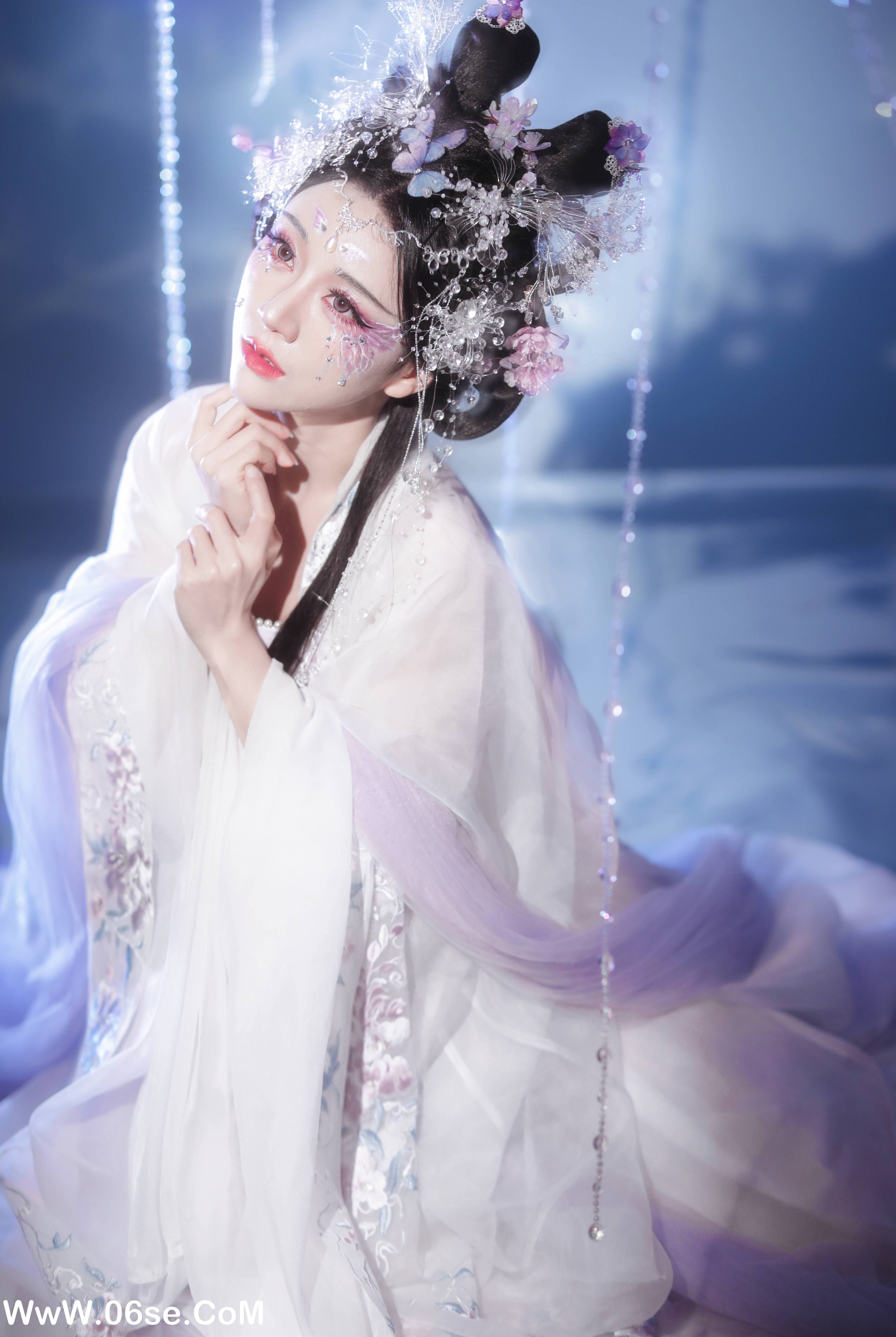 图片[6]-[YITUYU艺图语]2022.06.02 寒潭冰蝴蝶 苍玄[20P-270.3MB]-六色网