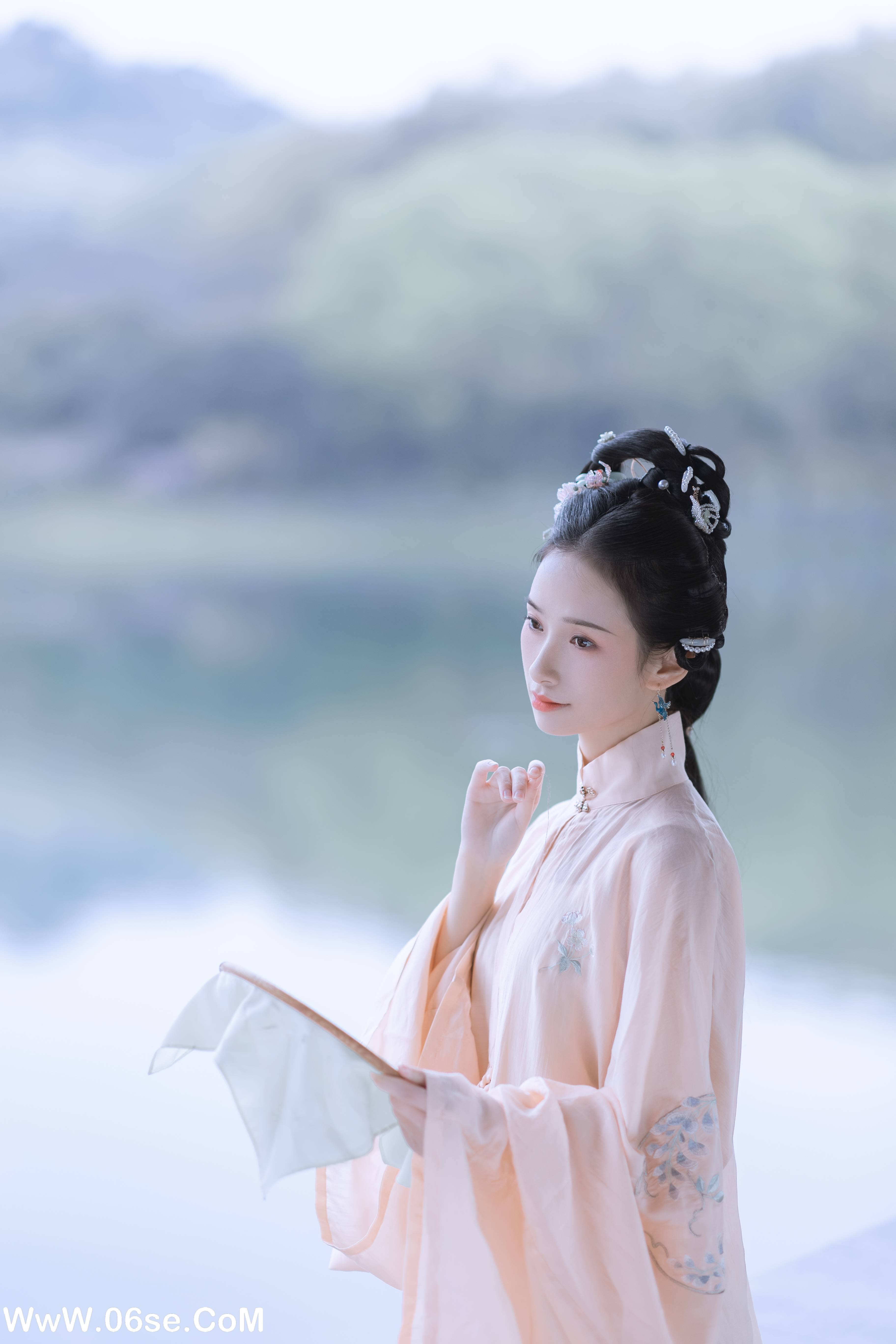 图片[41]-[YITUYU艺图语]2022.06.15 故园春晓 眸小妖[43P-320.94MB]-六色网