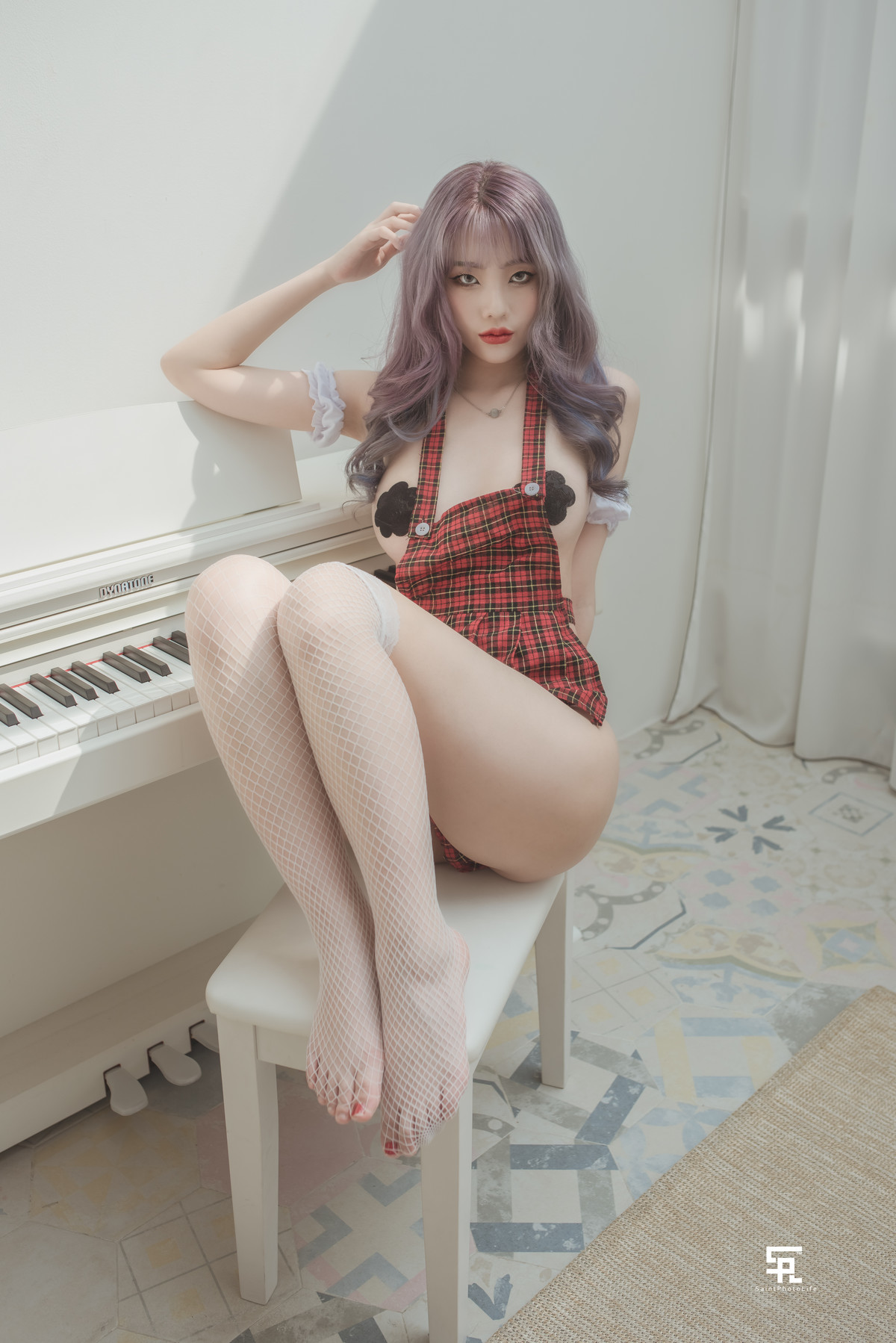 Yuna 유나, Saint PhotoLife Vol.02 Growing up Set.01 11