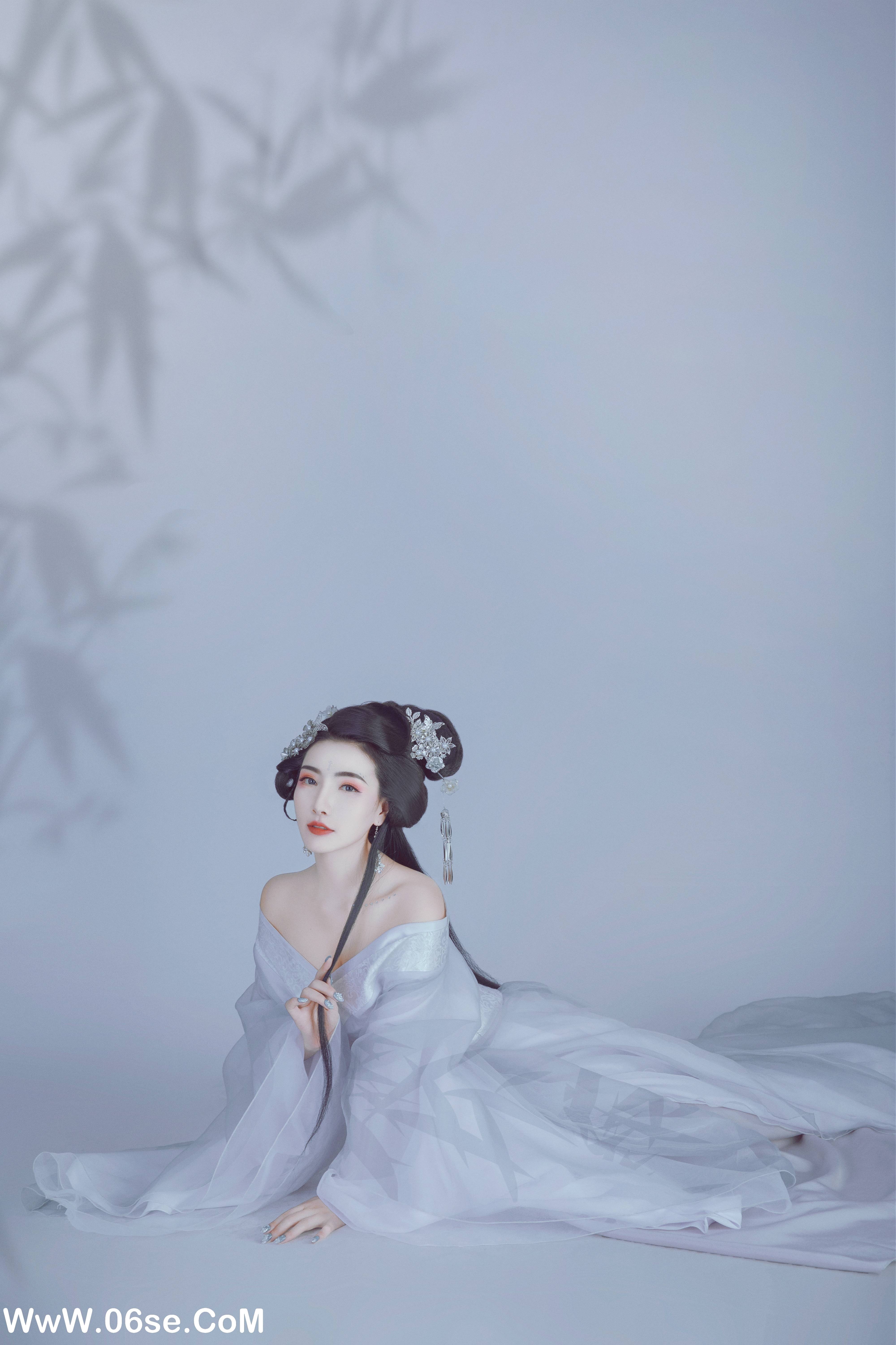 图片[11]-[YITUYU艺图语]2022.01.06 清月盈 唯宝[21+1P／304MB]-六色网