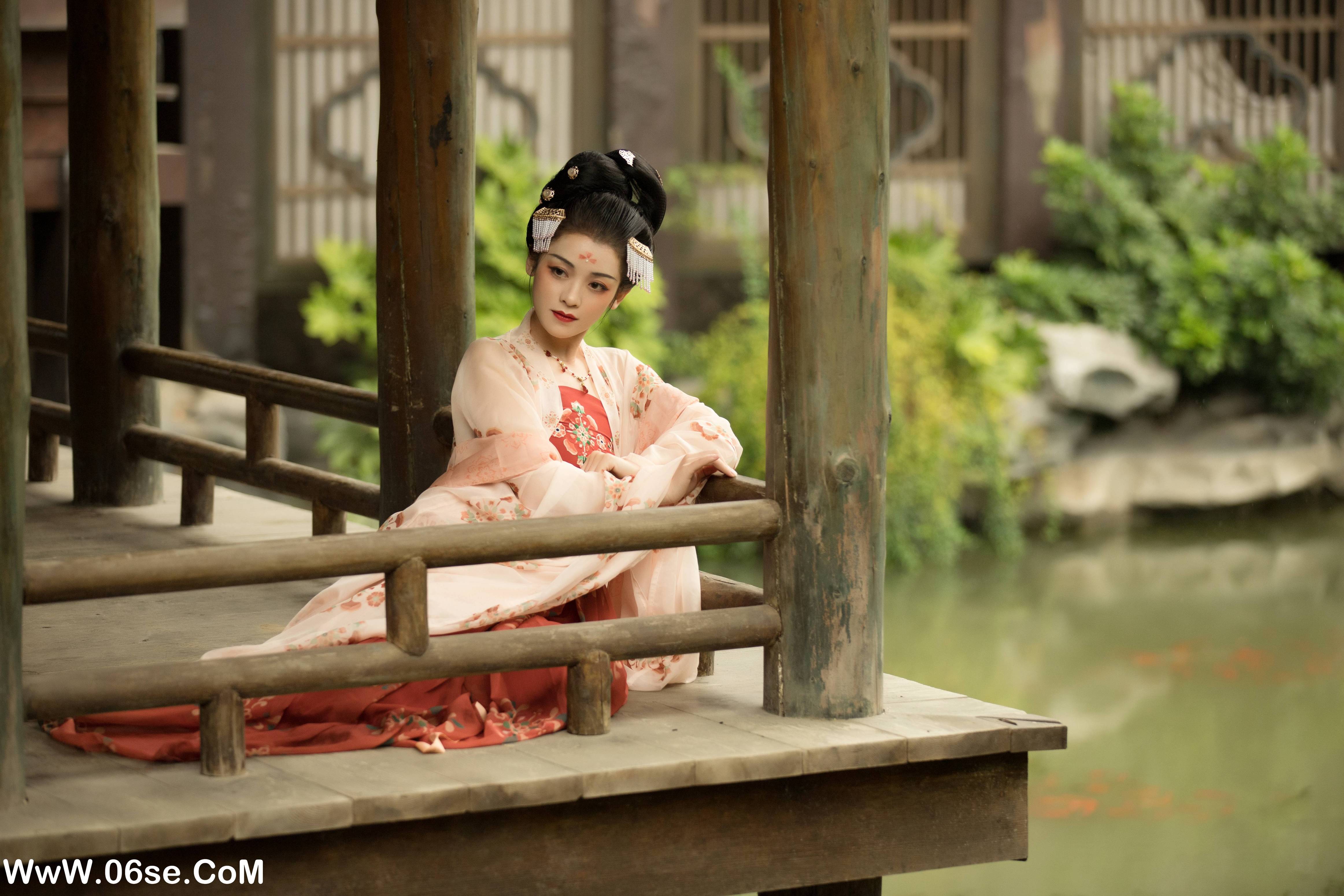 图片[41]-[YITUYU艺图语]2022.07.06 阙楼霓裳 清沅斋[42+1P／585MB]-六色网