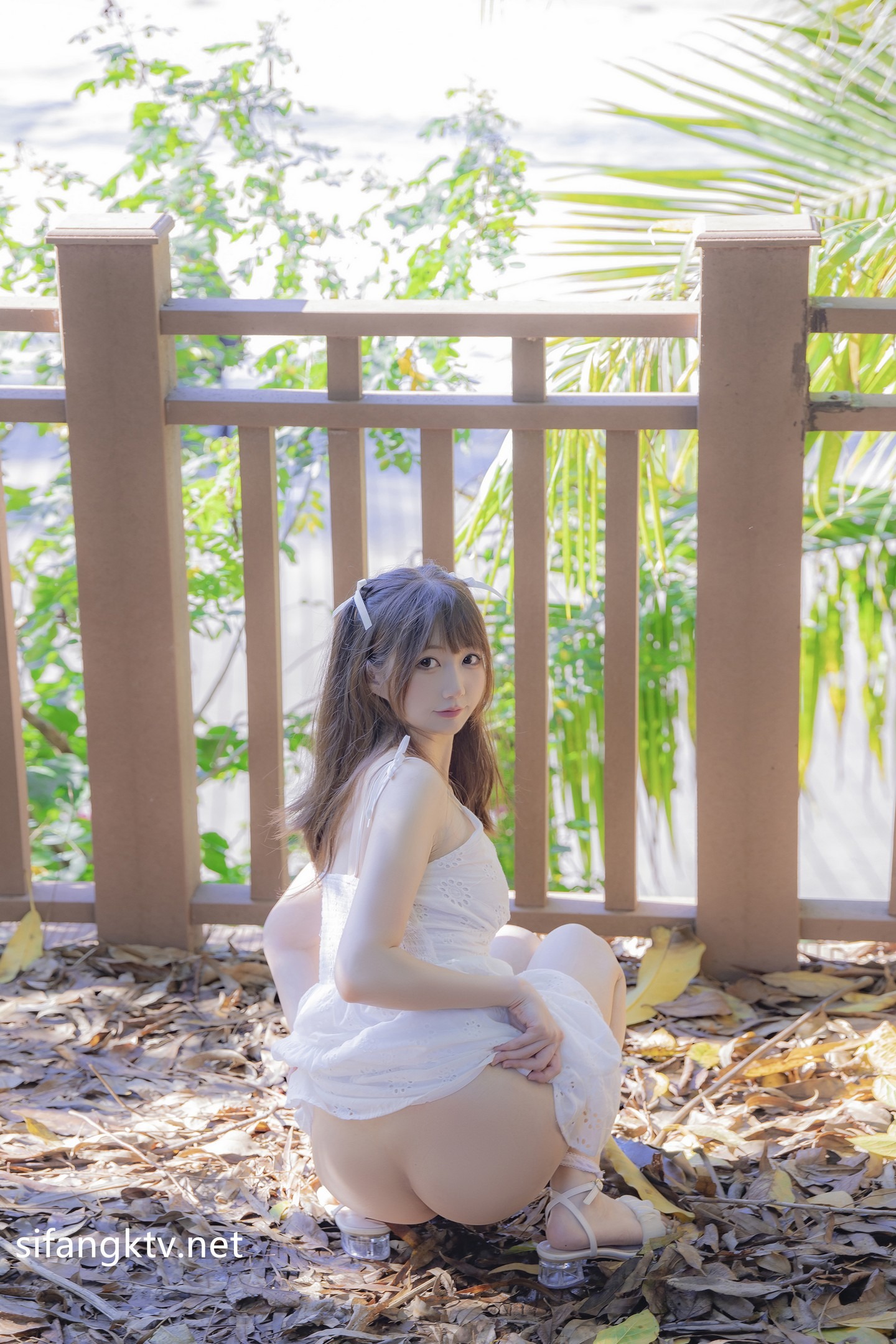 百万COS博主 Onlyfans nagisa魔物喵 130