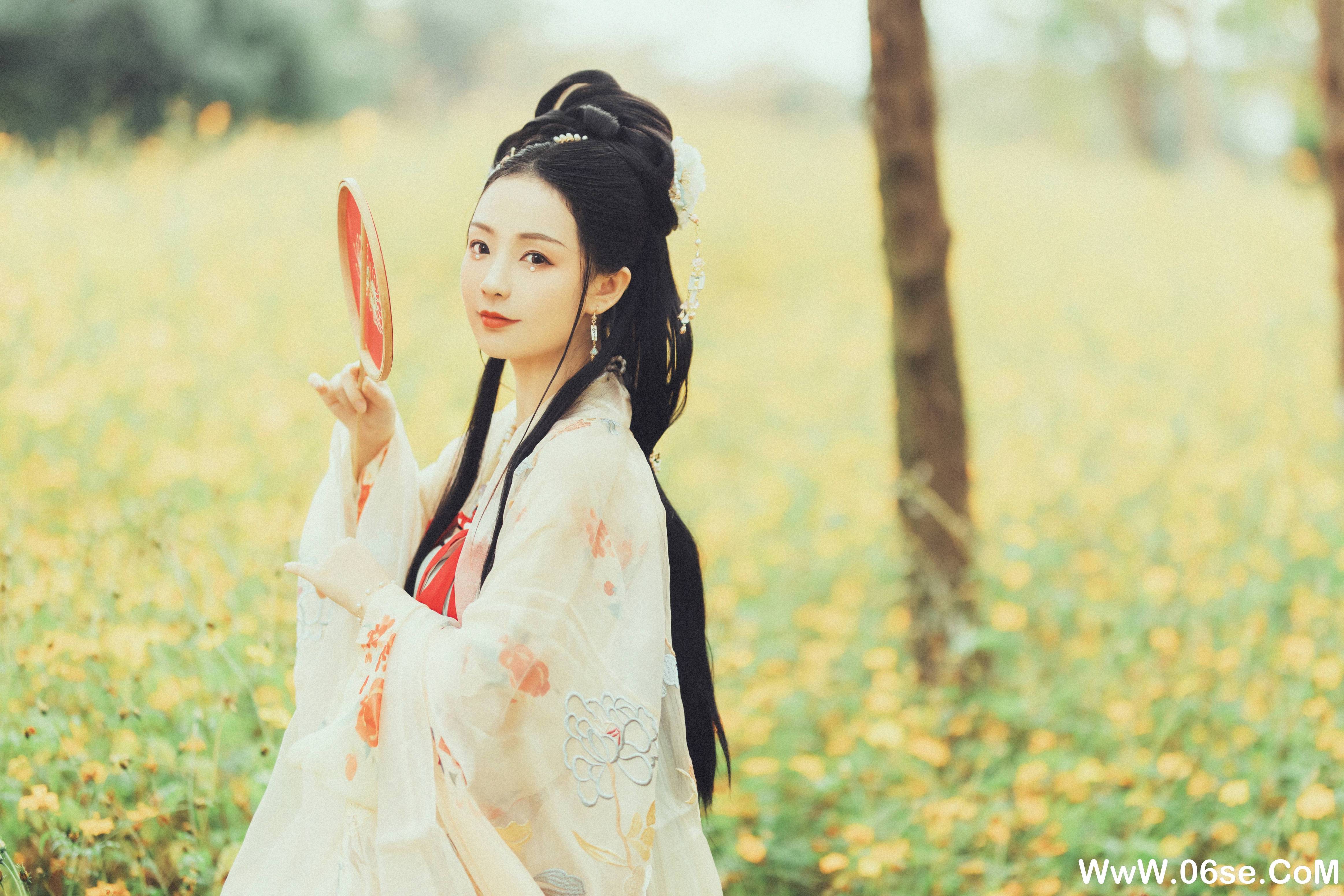 图片[15]-[YITUYU艺图语]2021.10.16 花期未央 Seven[37+1P／601MB]-六色网