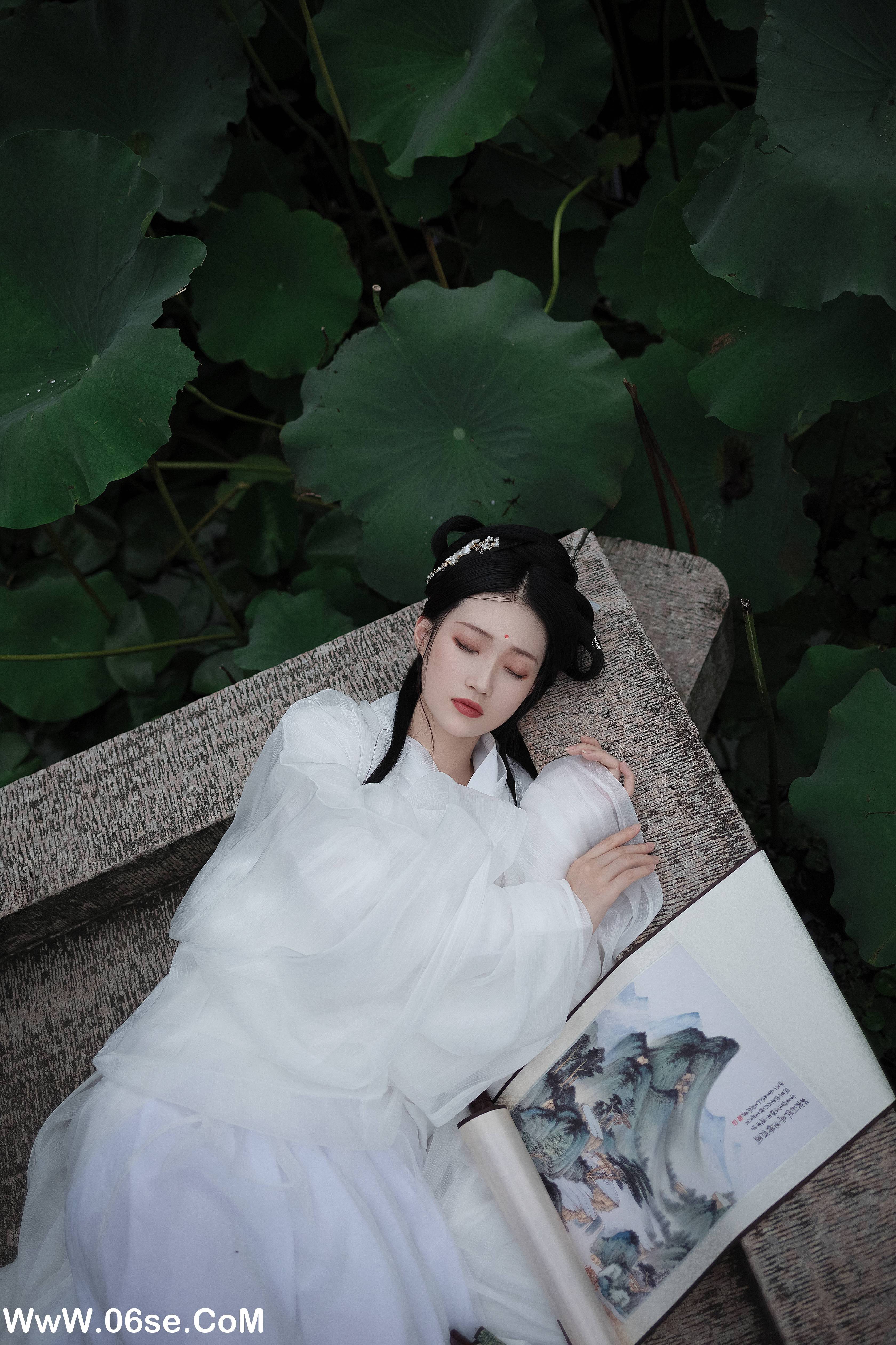 图片[19]-[YITUYU艺图语]2022.02.02 层波潋滟远山横 一笑一倾城 柳柳杨柳柳_[22+1P／513MB]-六色网