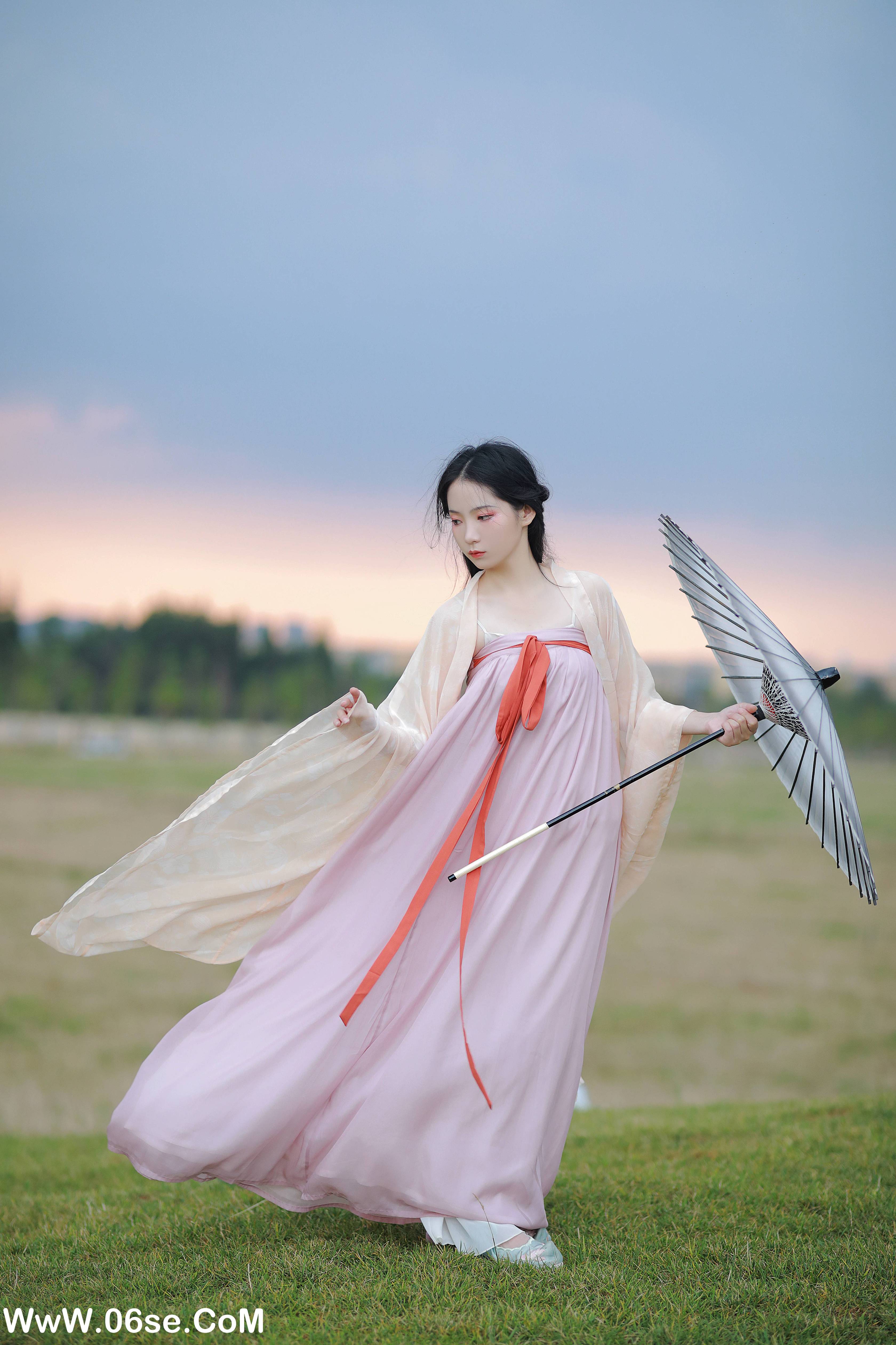 图片[23]-[YITUYU艺图语]2022.09.26 不归客 落花人独立[33+1P／630MB]-六色网