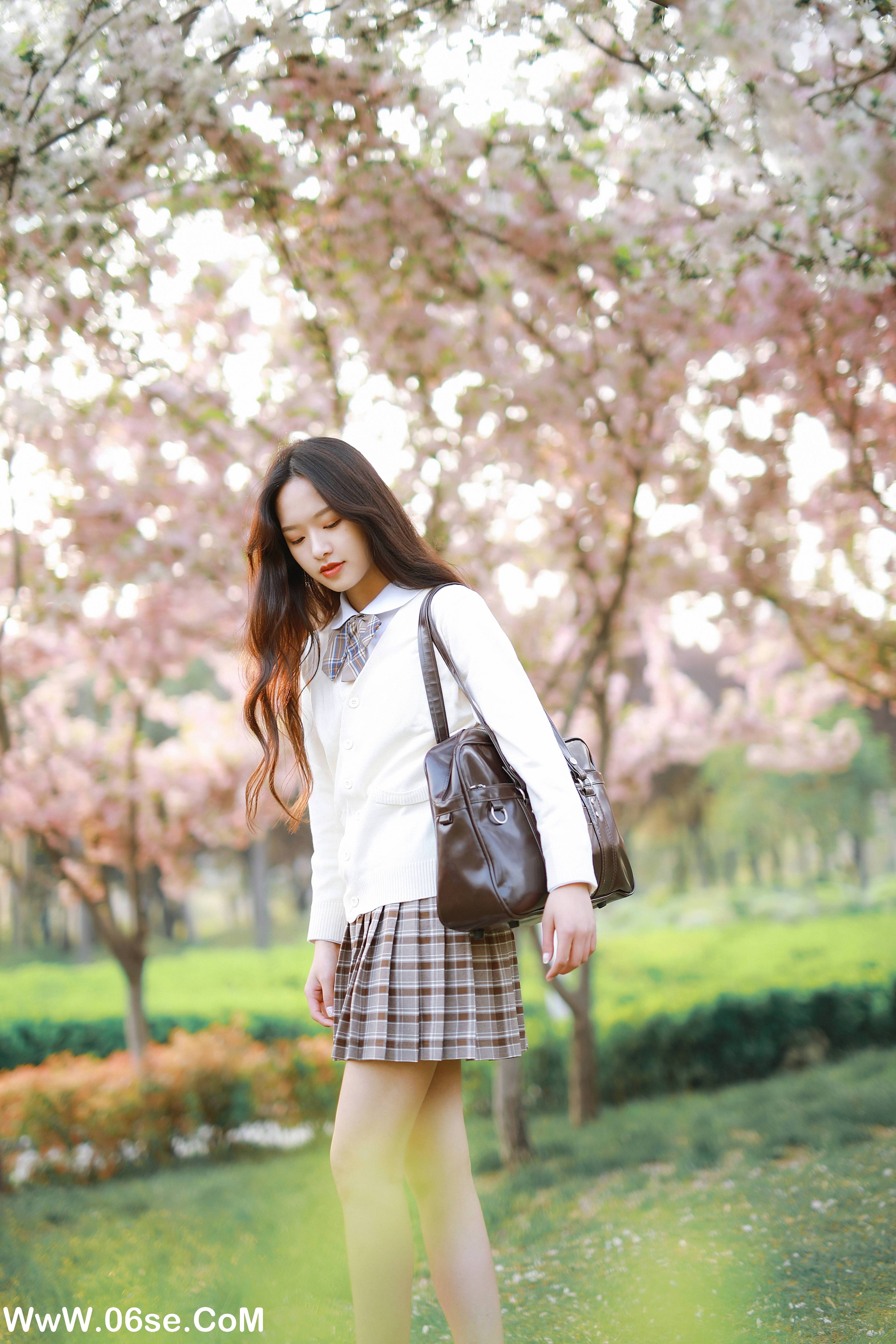 图片[20]-[YITUYU艺图语]2022.05.26 春来无事，只为花忙 赛心[28P-496.26MB]-六色网