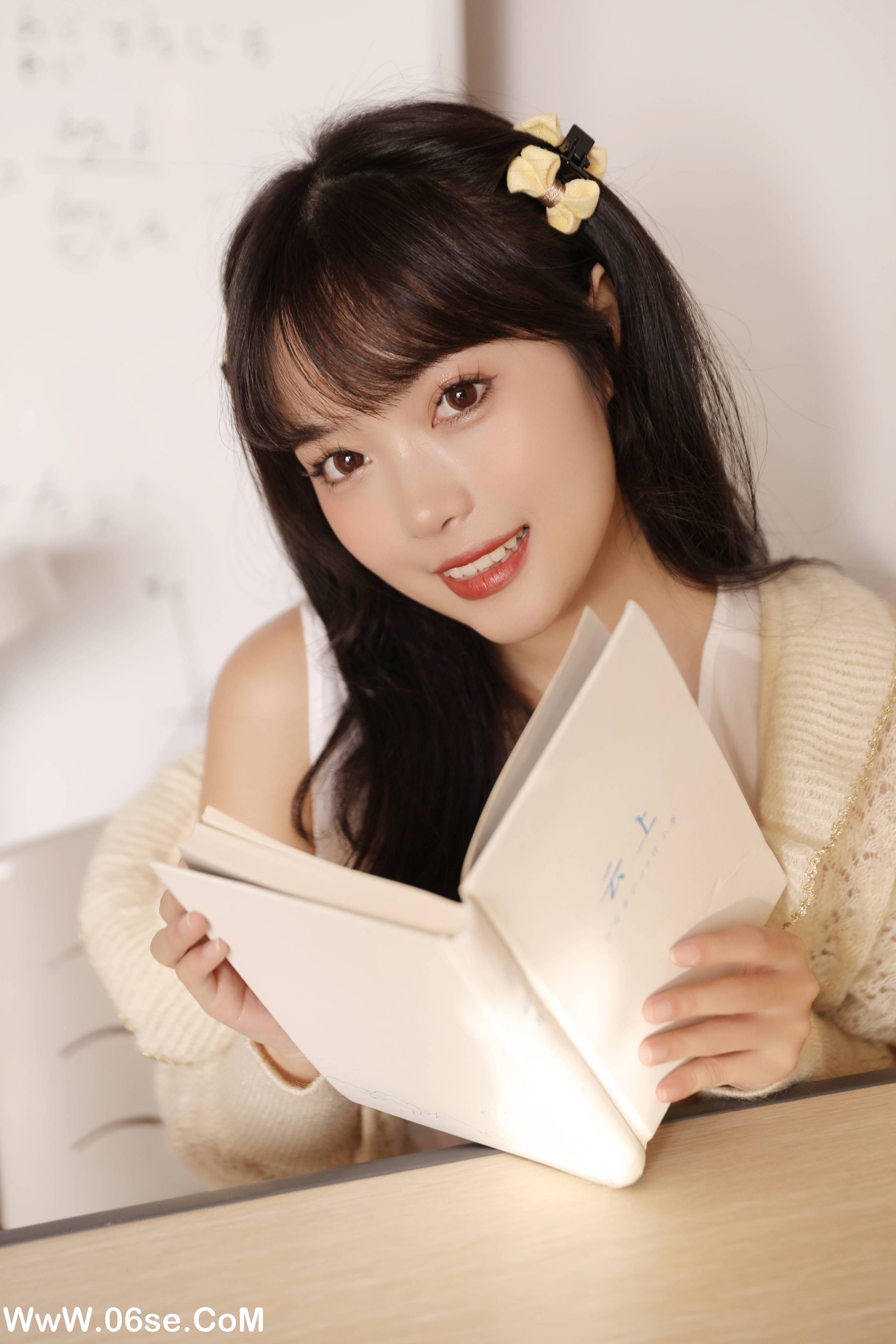 图片[25]-[YITUYU艺图语]2022.10.13 扑倒少女心 小薇人儿[38+1P／402MB]-六色网