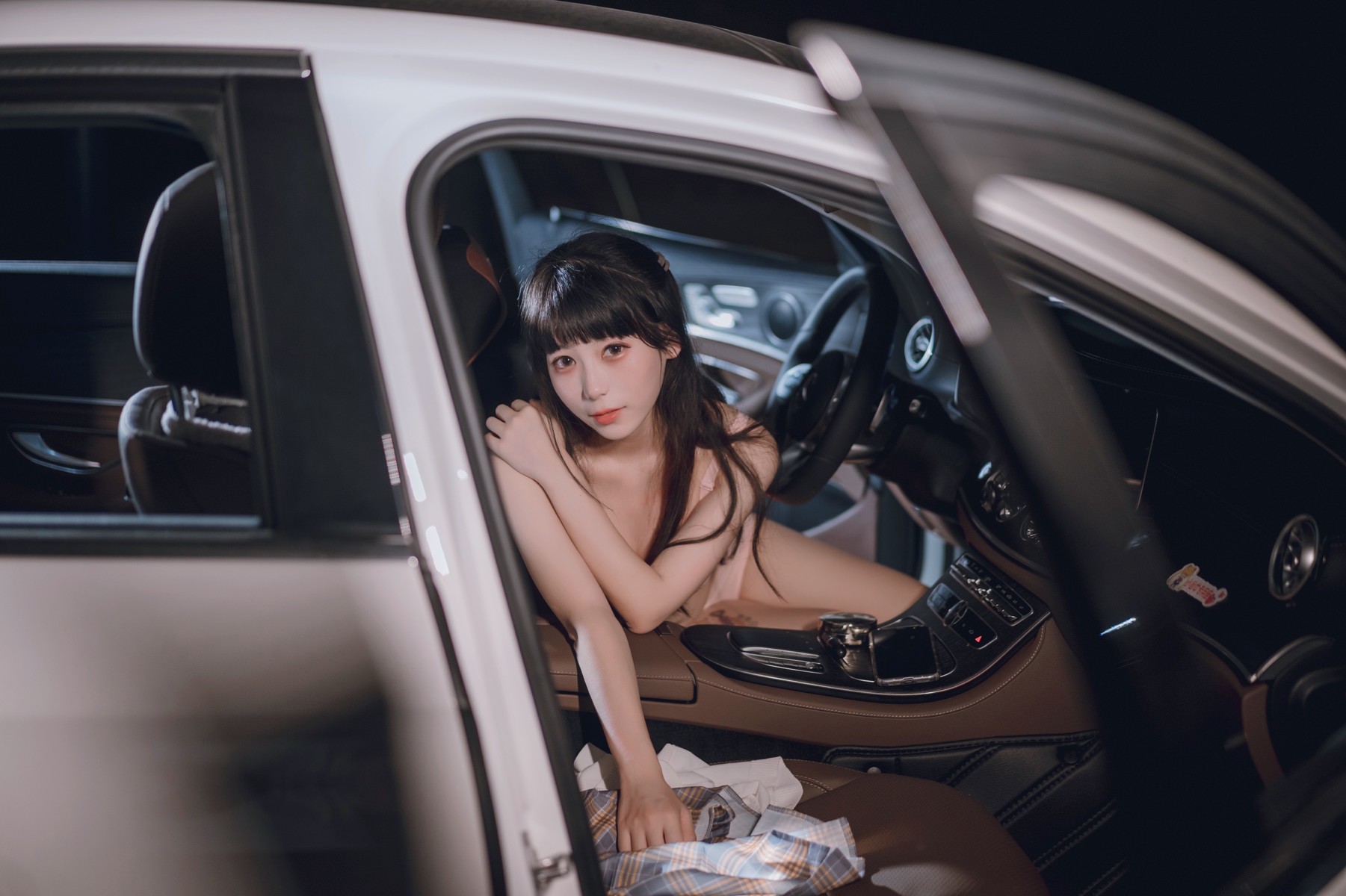 Cosplay Usejan蓝蓝 奔驰 4