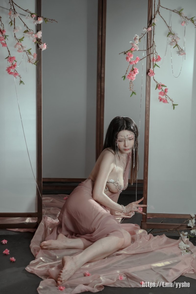秋和柯基 - 粉 桃花神 [34P+1V] 28