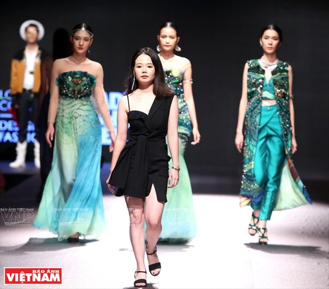 Вьетнамская мода. Мода Вьетнама. Vietnam Fashion week. Дейтяли культуры Вьетнаме.