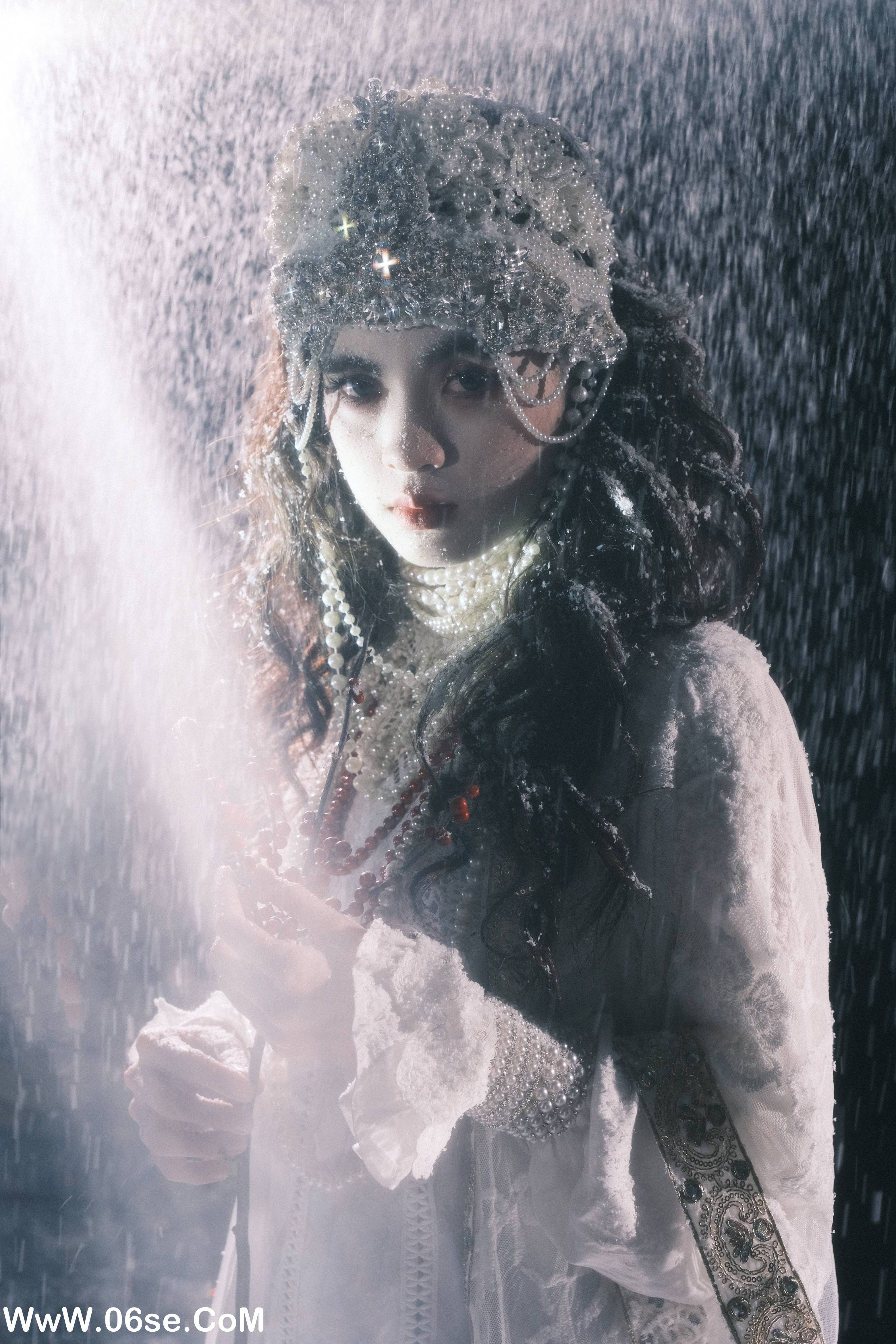 图片[23]-[YITUYU艺图语]2022.12.24 她是龙 Linglingxue_[28+1P／209MB]-六色网