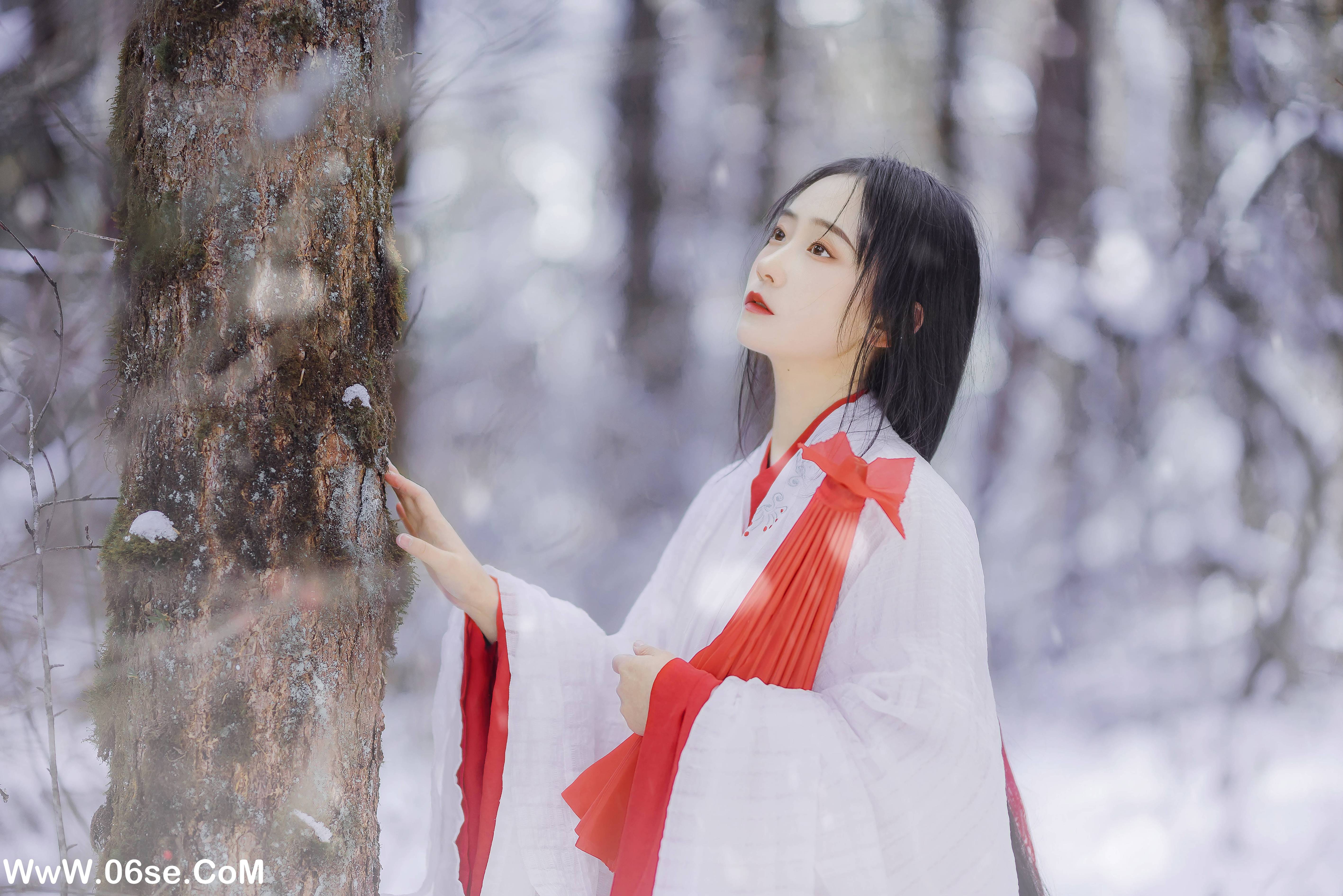 图片[15]-[YITUYU艺图语]2022.12.08 北国寒 灿暖暖暖[19+1P／198MB]-六色网