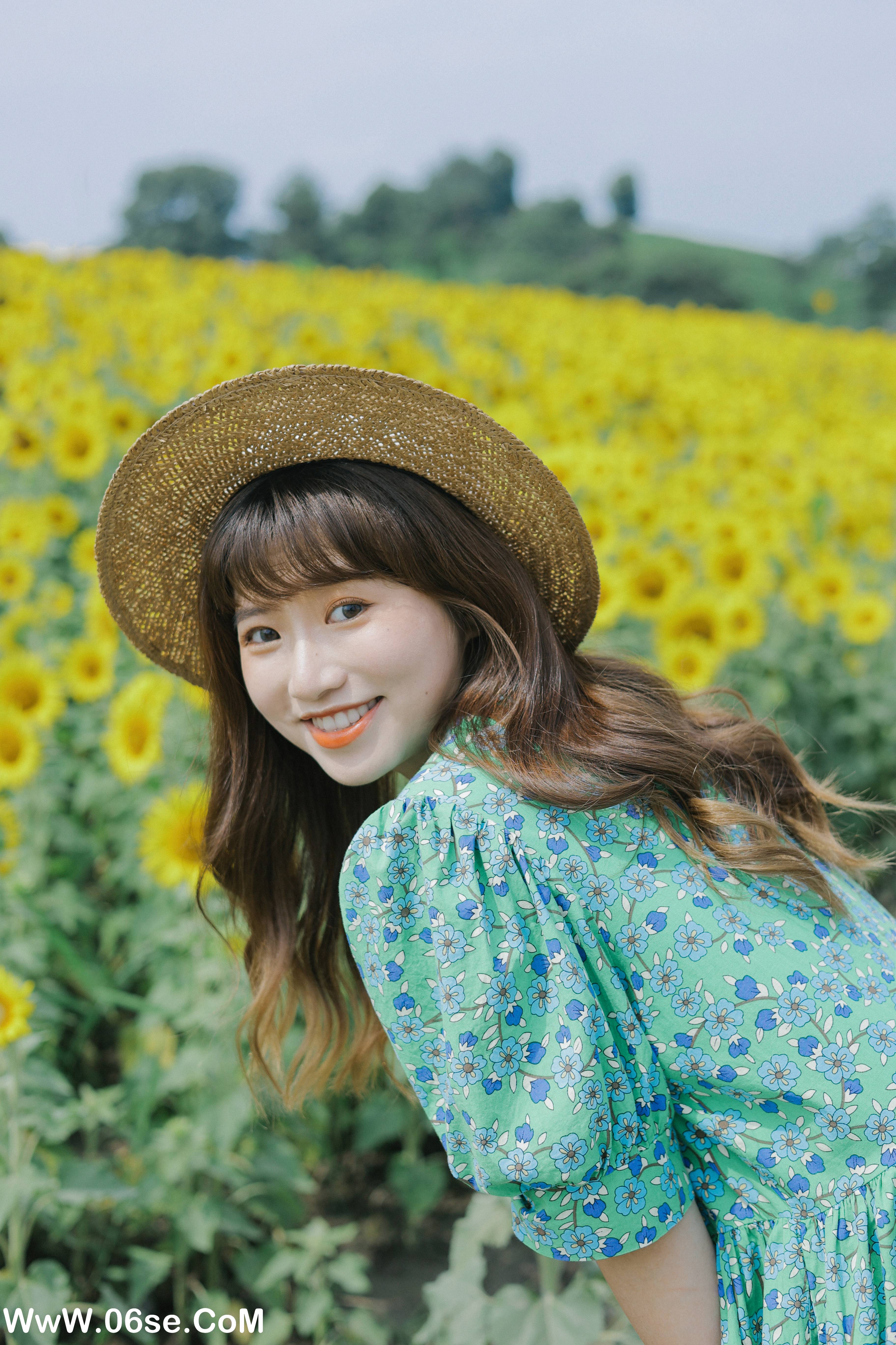 图片[16]-[YITUYU艺图语]2022.07.12 向日葵的夏日 蓝胖子-[32+1P／227MB]-六色网