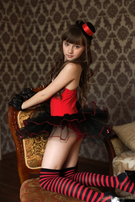 [Image: 671e86b7eff10b91be121.jpg]