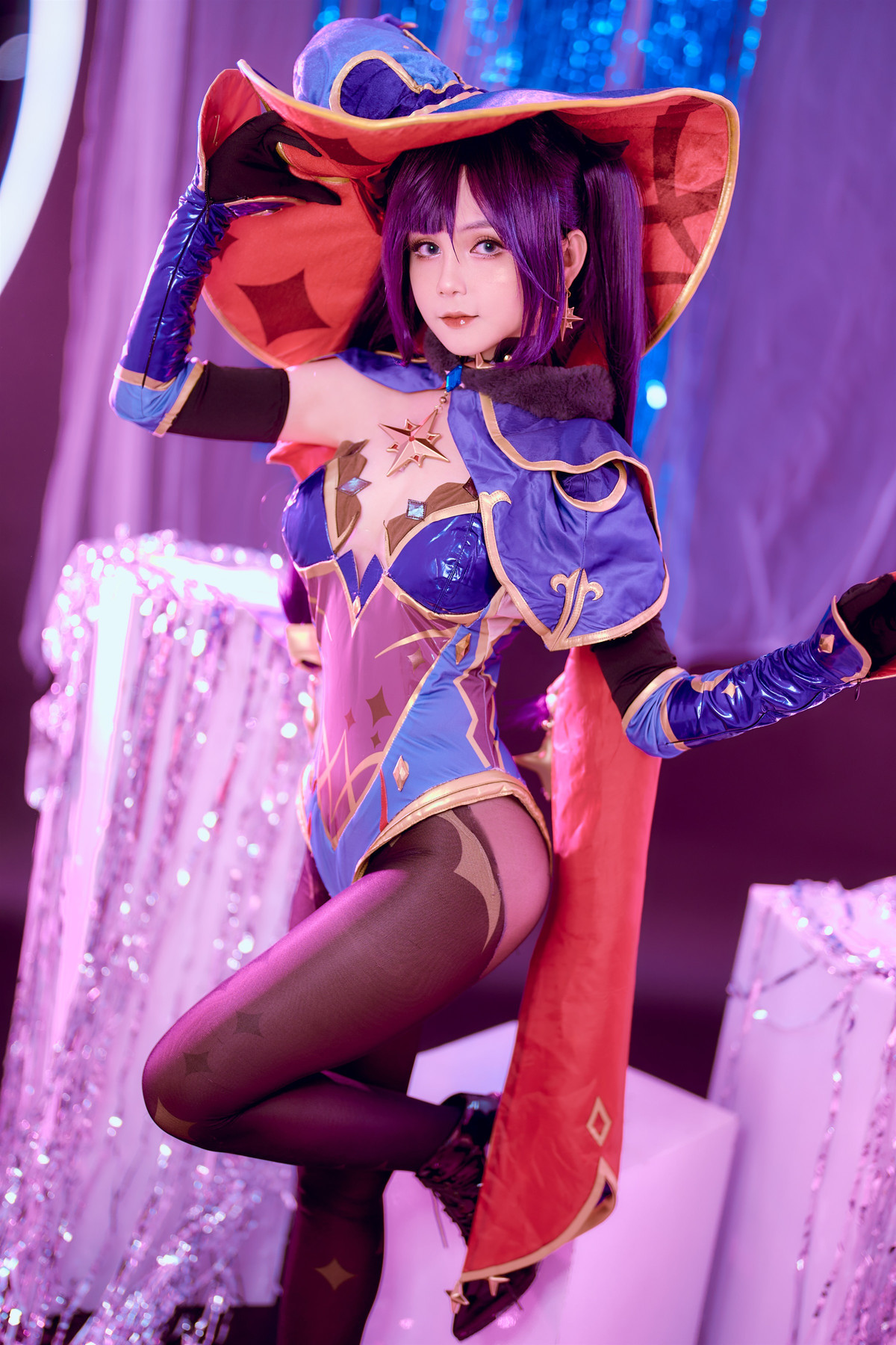 Cosplay Joyce lin2x Mona Megistus 1