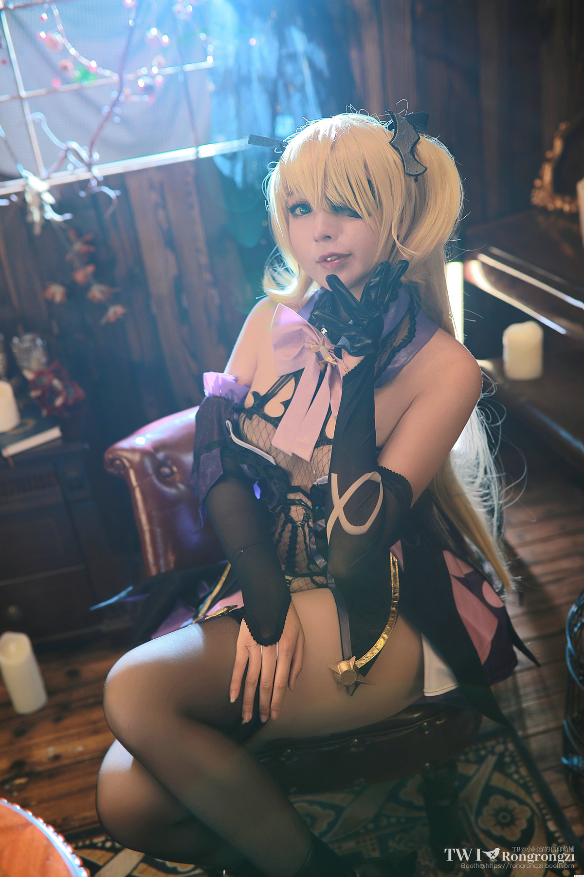 小容仔咕咕咕w Cosplay 菲谢尔 7