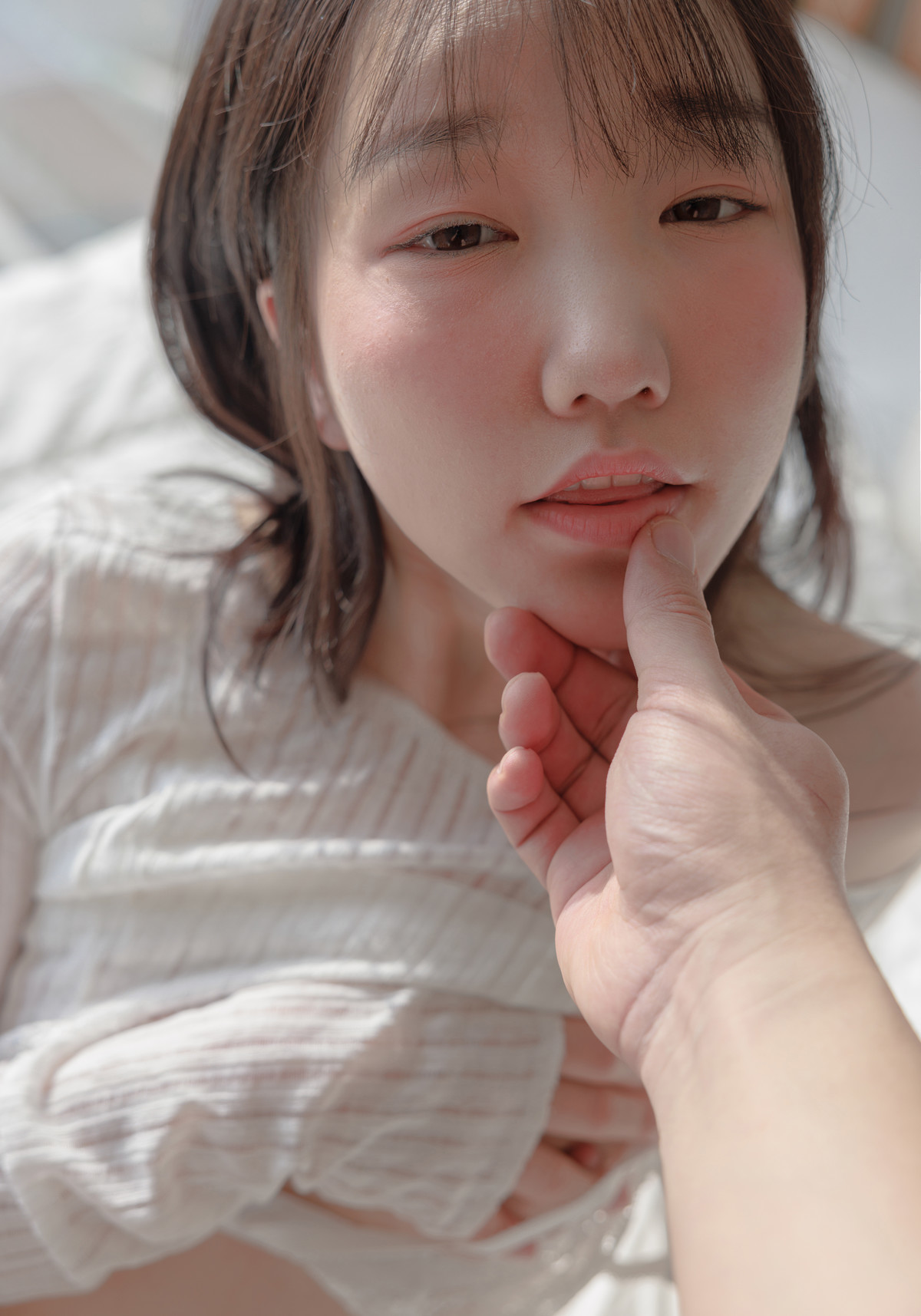Han Yeri 한예리, [SWEETBOX] Yeri 12th Nude Photobook Set.02 31