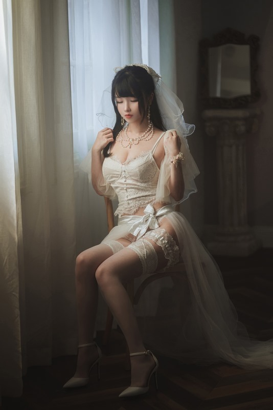 [Cos]凉凉子 - 透明婚纱[39P] 18