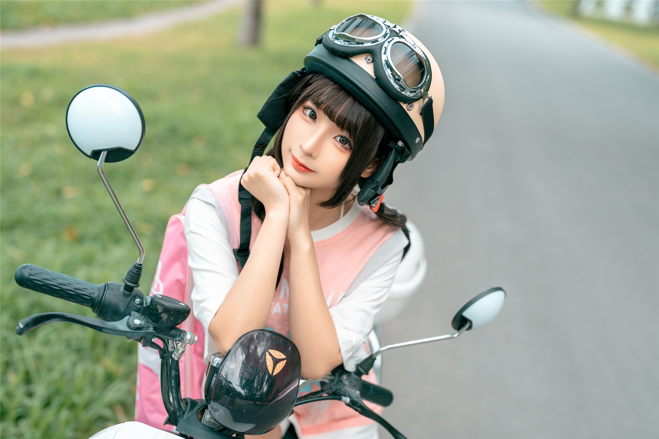 蠢沫沫  - Electric Car 120P 44