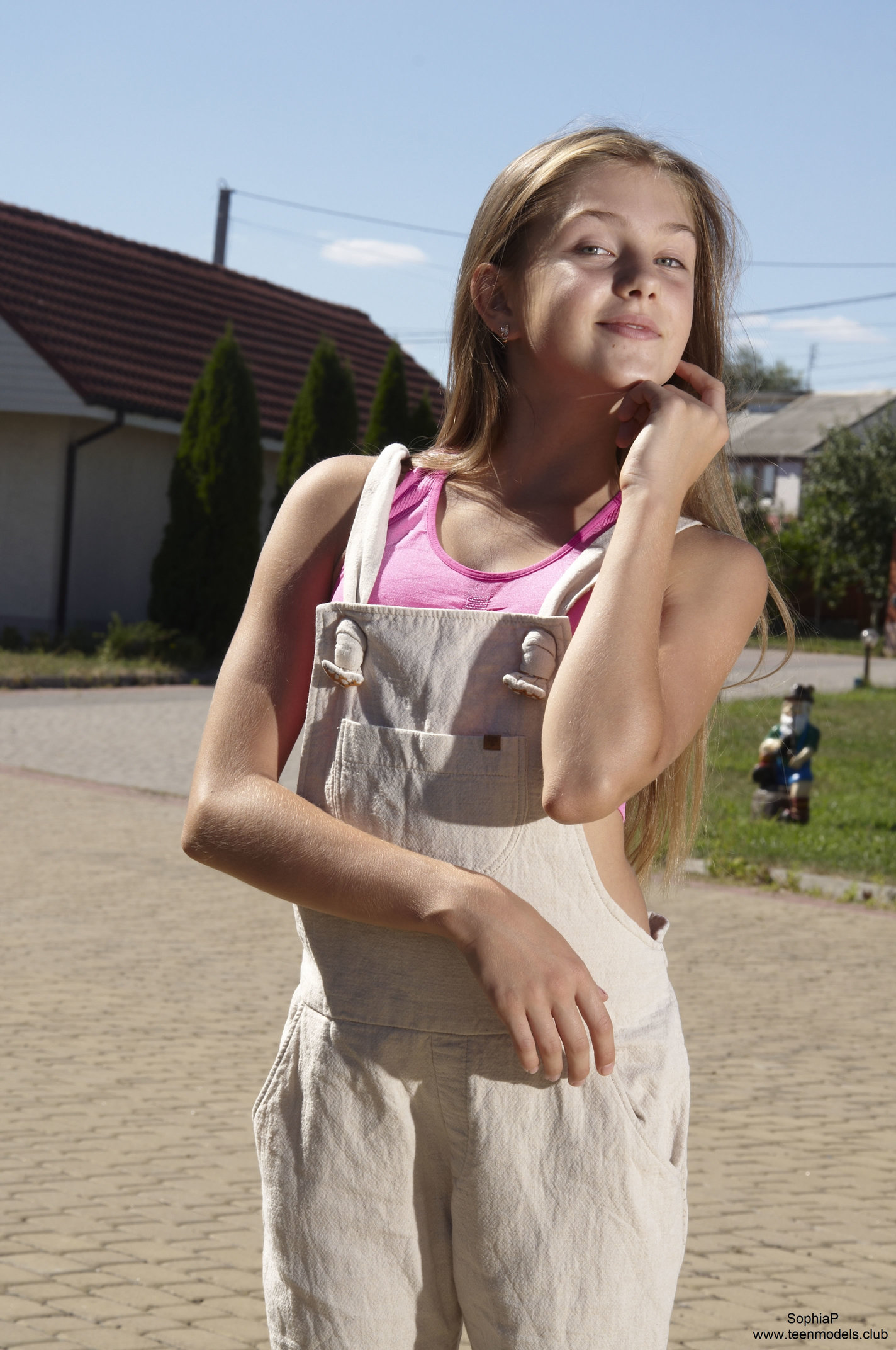 [Image: 67901b6f4e5cecf30e2f2.jpg]