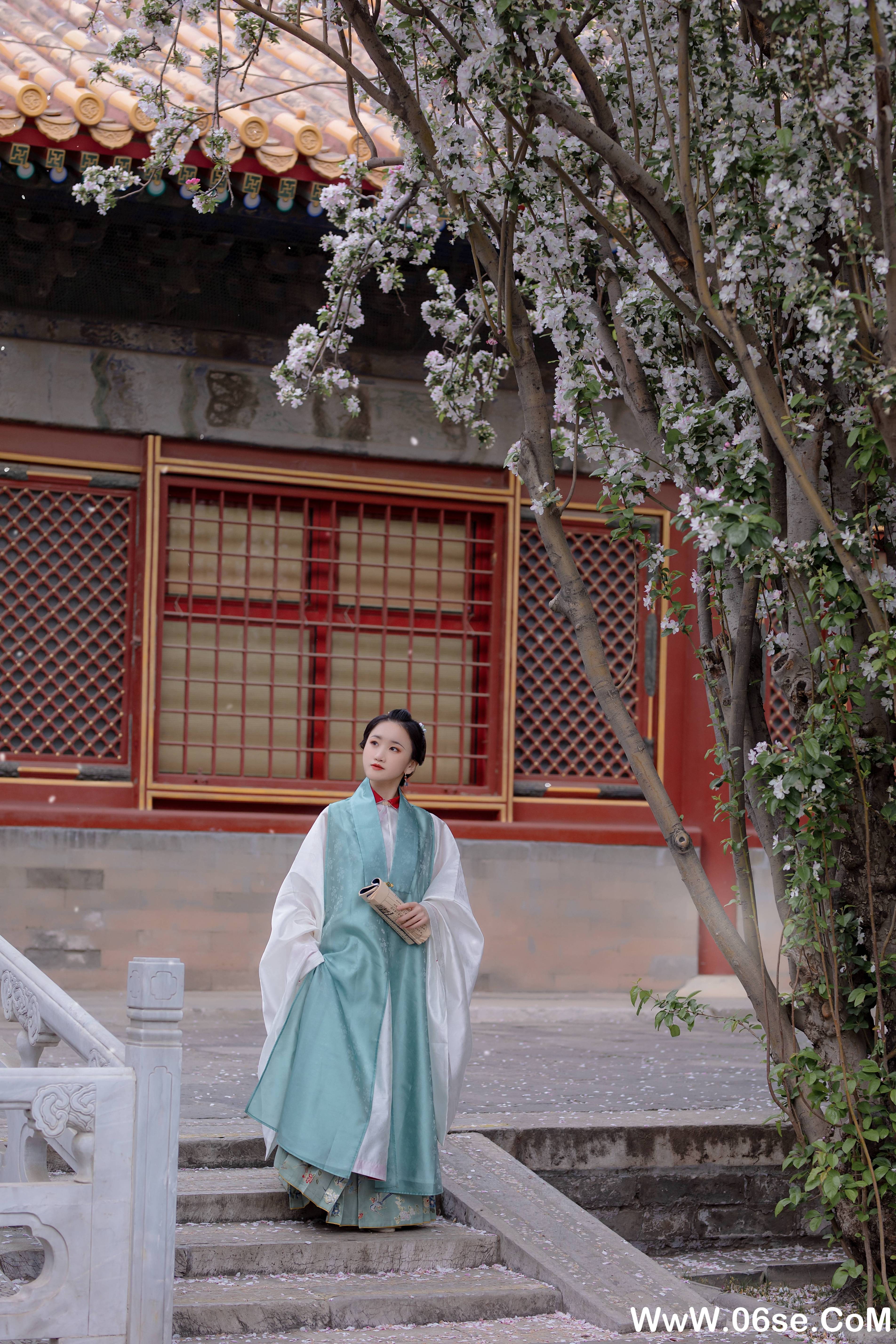 图片[7]-[YITUYU艺图语]2021.08.30 花想容 晴空[23+1P／453MB]-六色网