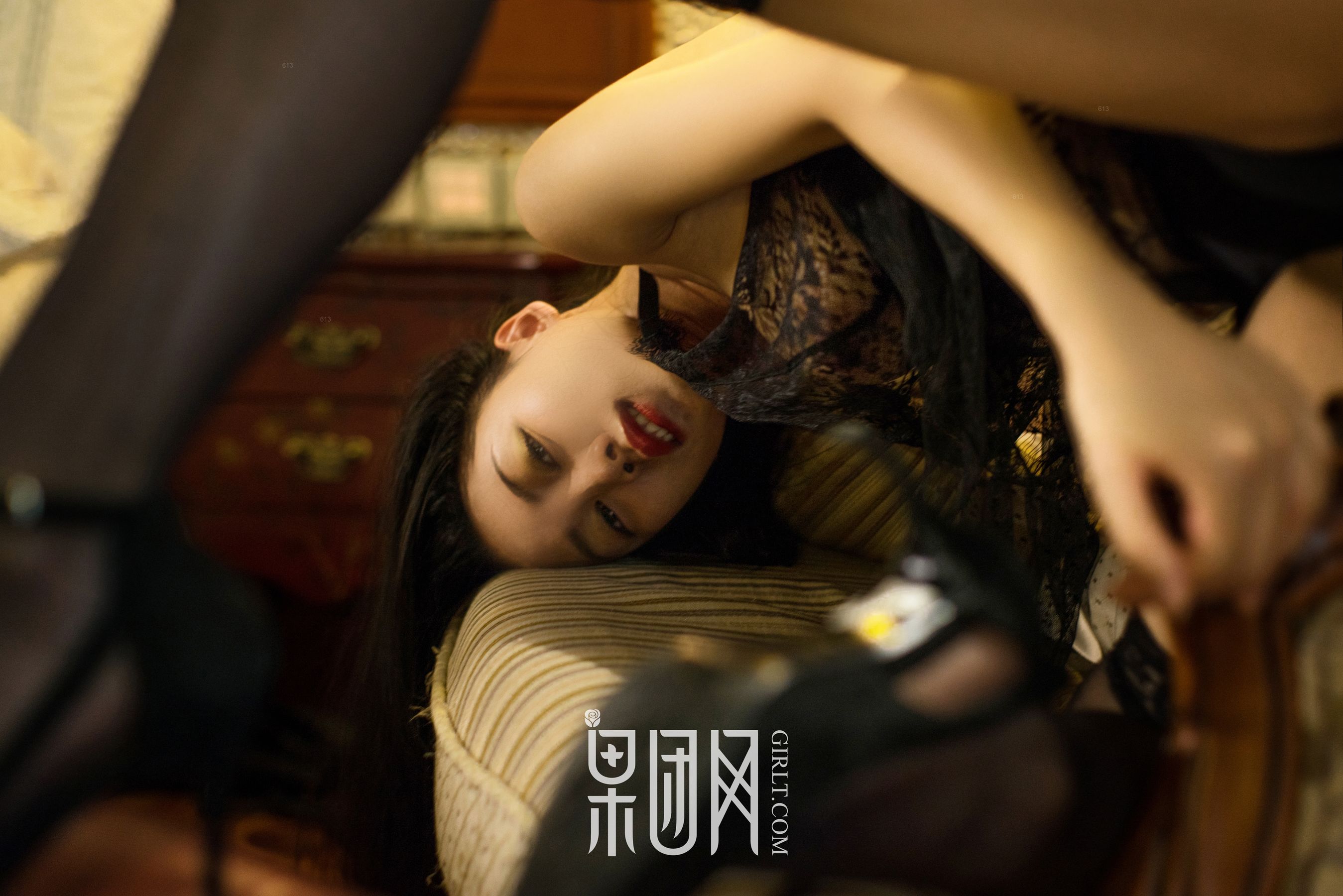 EMILY《黑丝裹体，东方美人今夜为你绽放》_[果团网Girlt]_NO.071-写真图集共32P 2