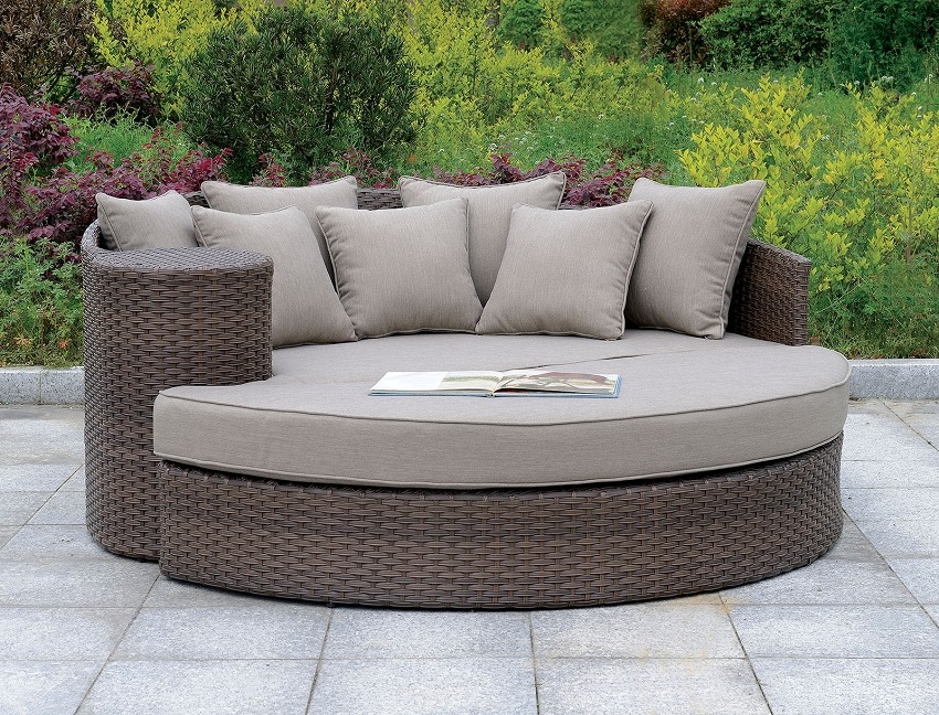 A Guide to Choose the Best Outdoor Furniture Material Telegraph