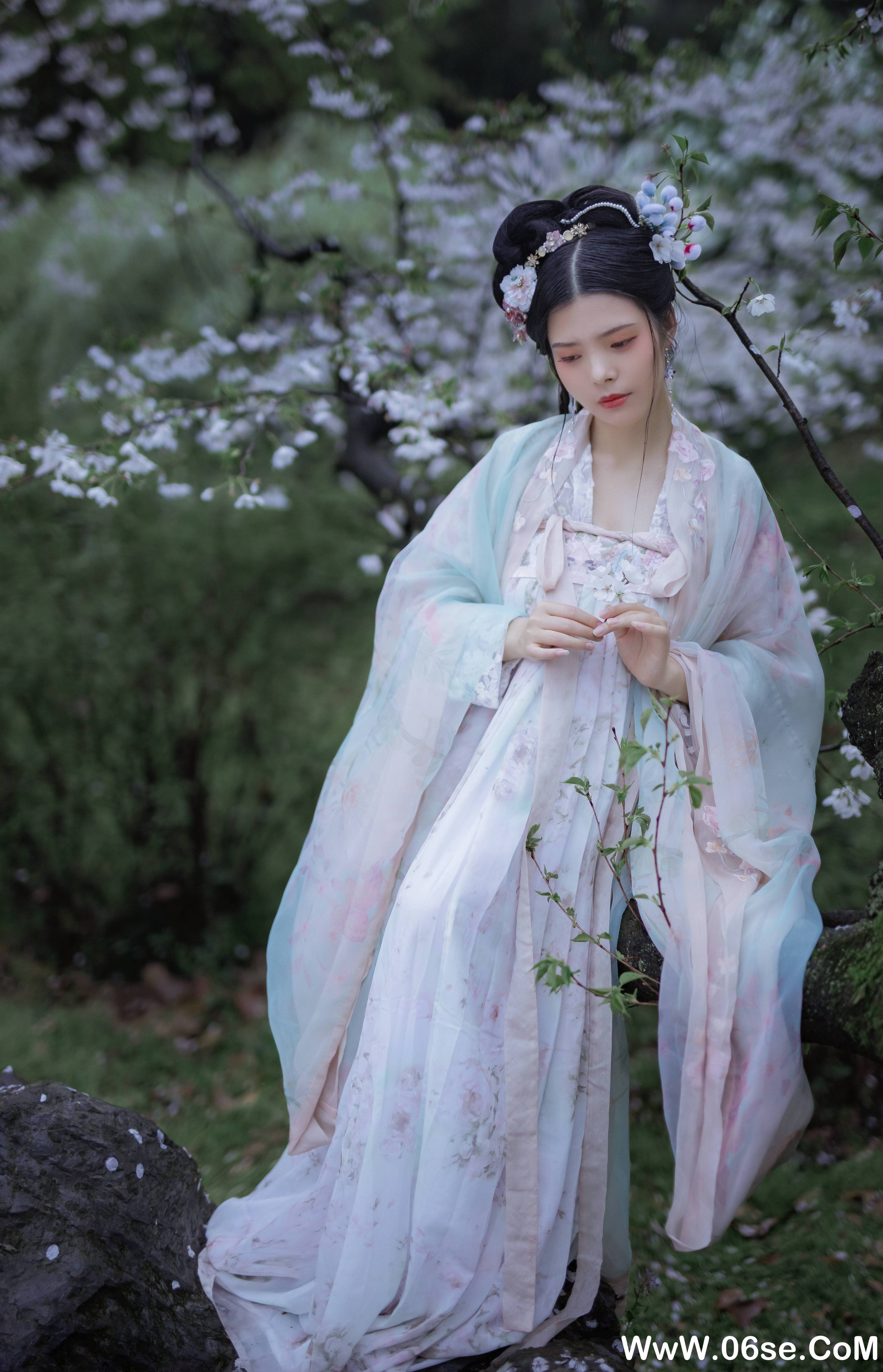 图片[7]-[YITUYU艺图语]2021.12.31 樱 晚晚[21+1P／398MB]-六色网