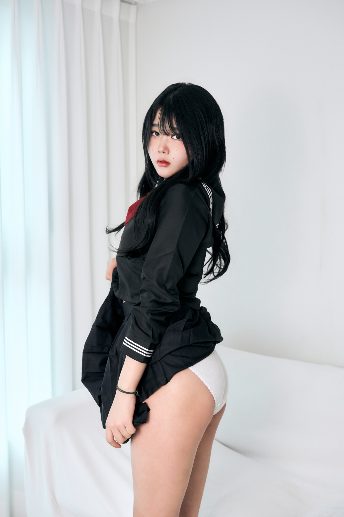 ZIA.Kwon 권지아, UMIZINE Vol.03 “With Zia” Set.01 13