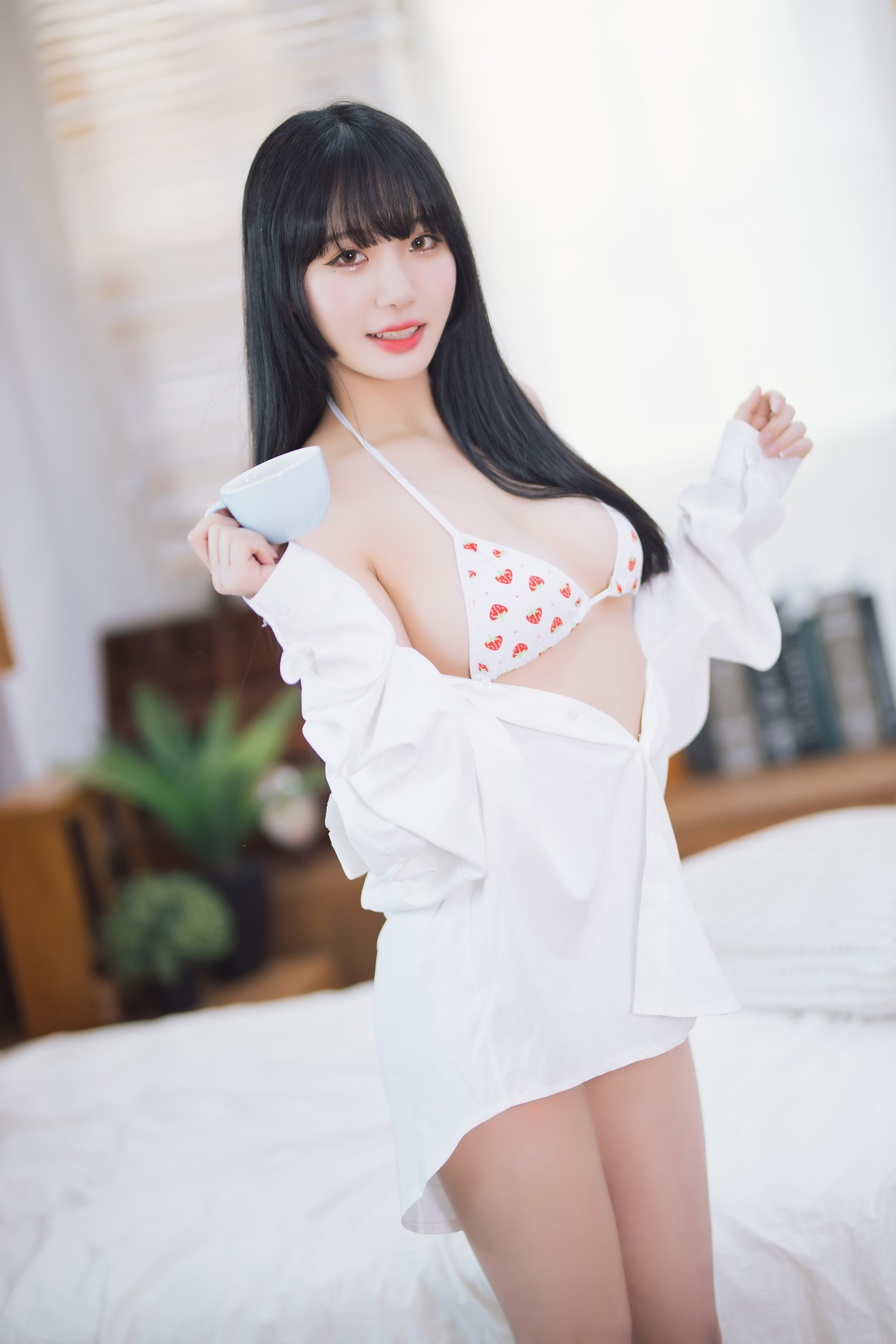 Sooflower 수련수련, Strawberry Photobook Set.01 26