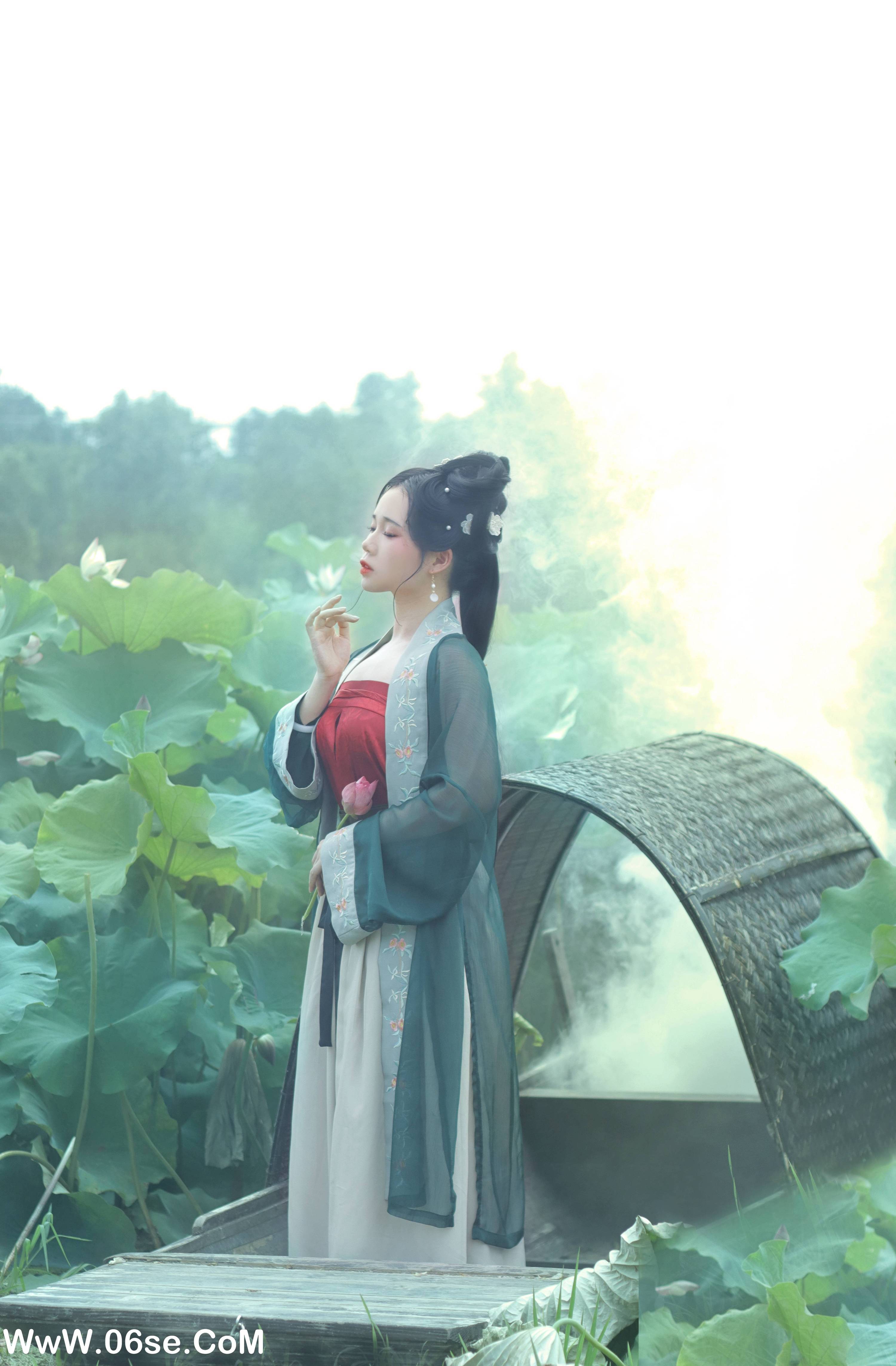 图片[14]-[YITUYU艺图语]2022.08.21 采莲曲 一只高高[26+1P／288MB]-六色网