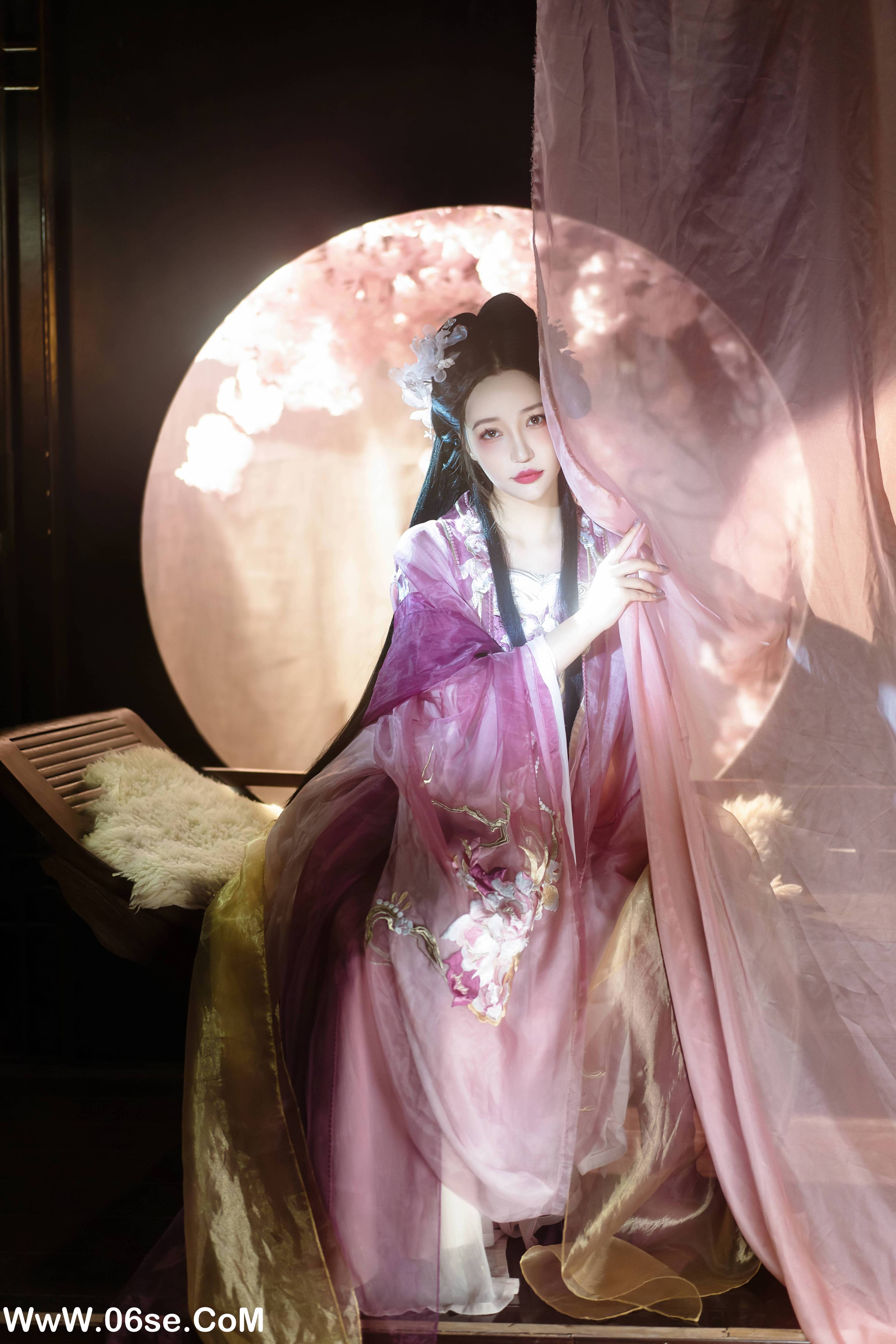 图片[6]-[YITUYU艺图语]2022.11.26 醉花酿 小田月嘉[26+1P／596MB]-六色网