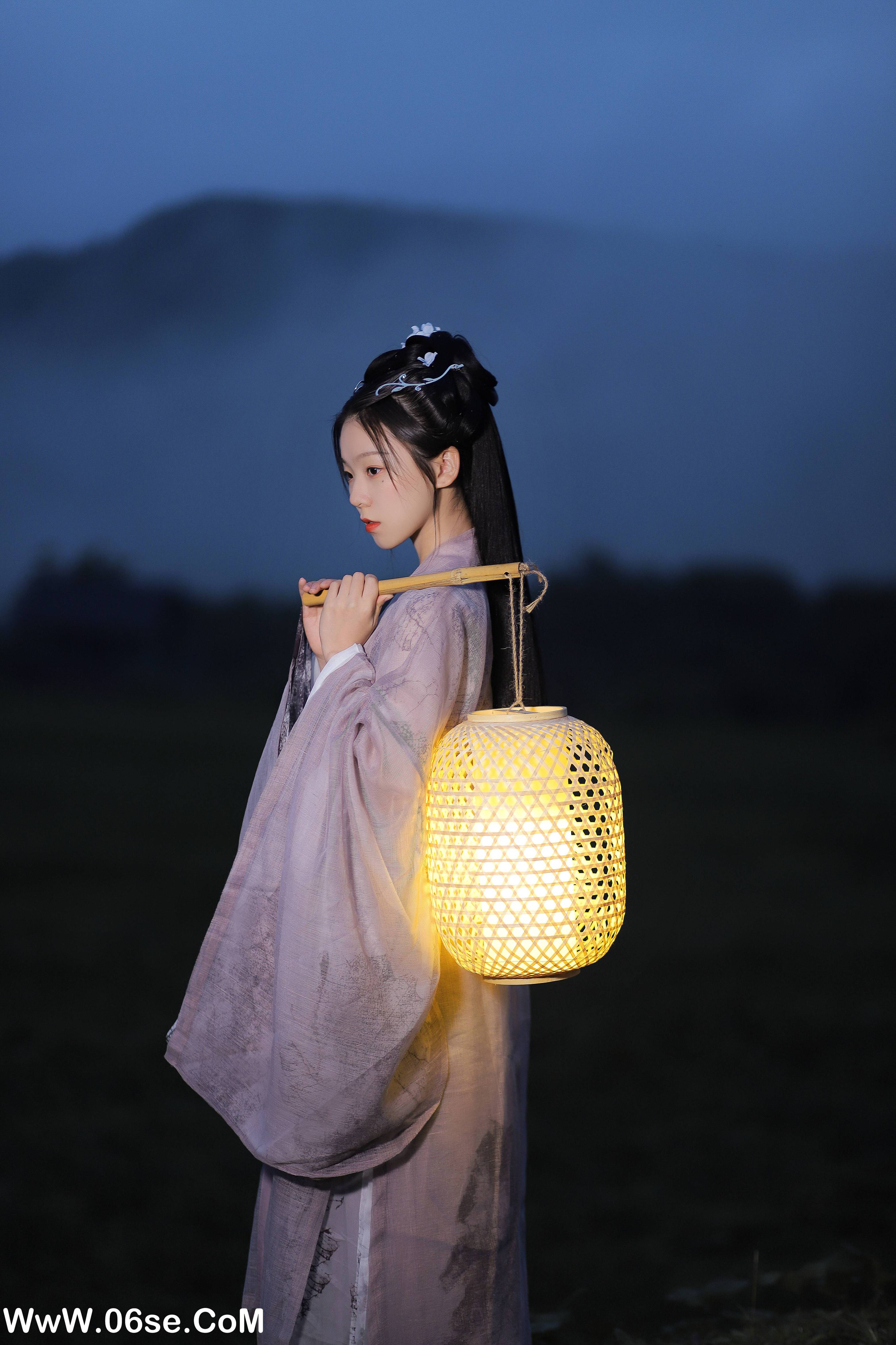 图片[7]-[YITUYU艺图语]2022.02.05 提灯照河山 一方伊人yi[21+1P／239MB]-六色网