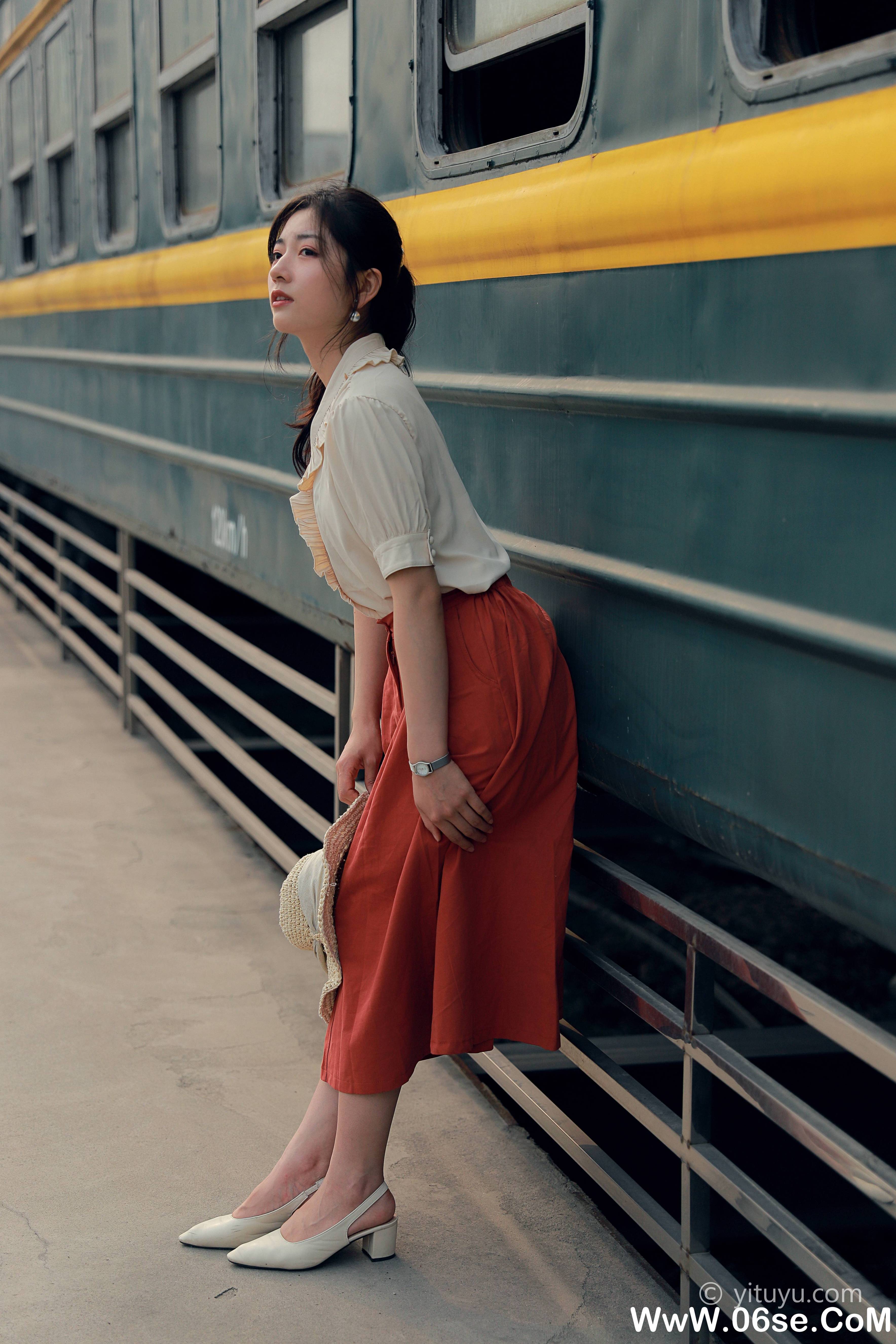图片[18]-[YITUYU艺图语]2021.04.14 远方 HANA[24+1P／539MB]-六色网