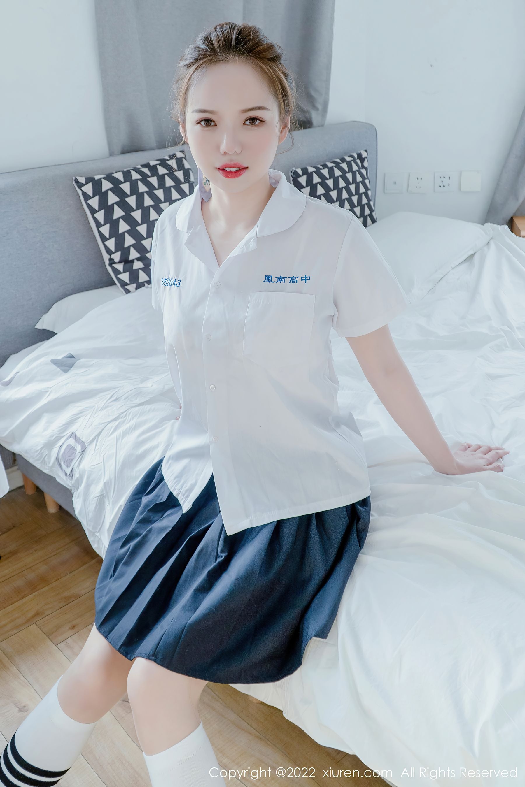 [秀人XiuRen]_No.4981_大美媚京-写真图集共61P 4