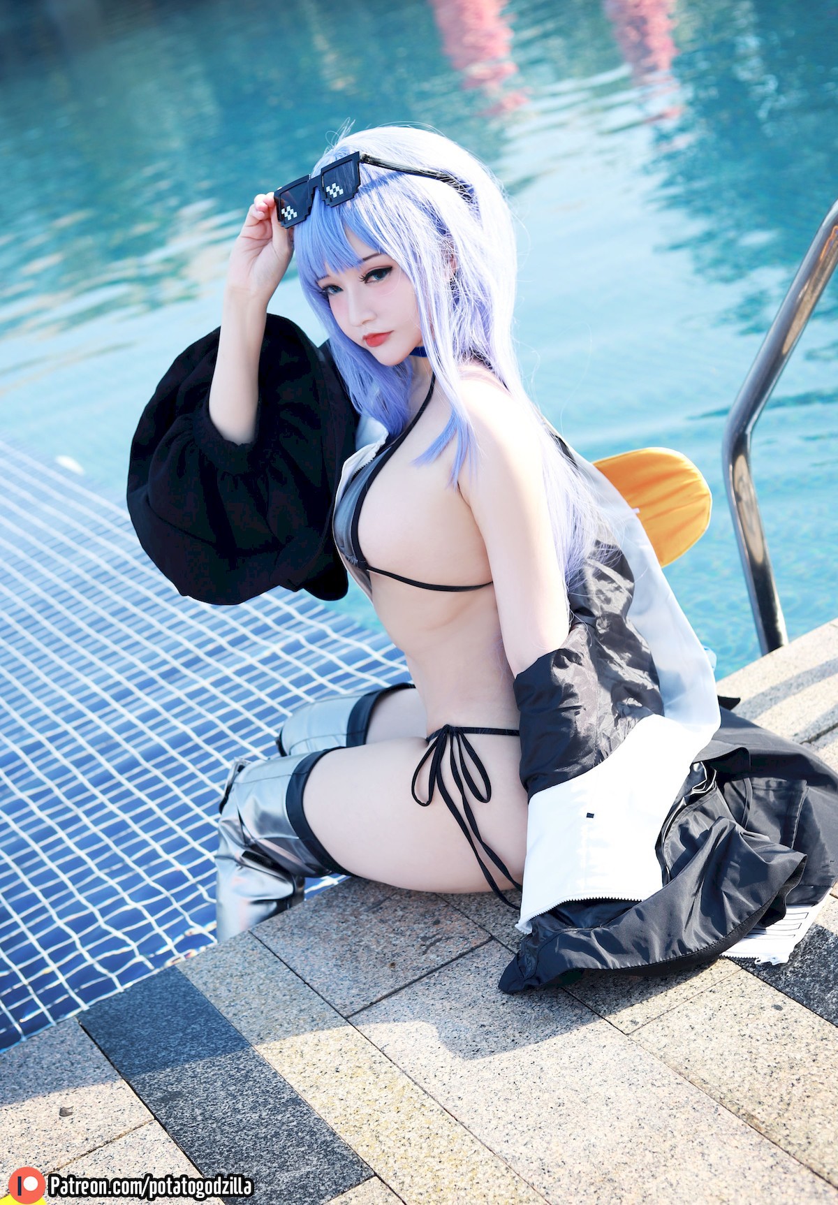 Potato Godzilla Cosplay 水着メルトリリス 22