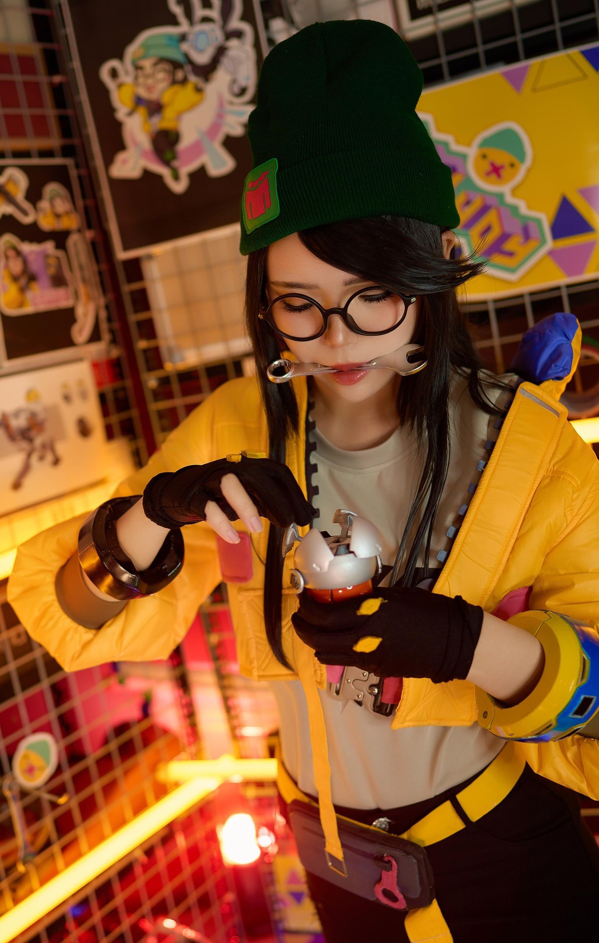Cosplay ZinieQ Killjoy Valorant 8