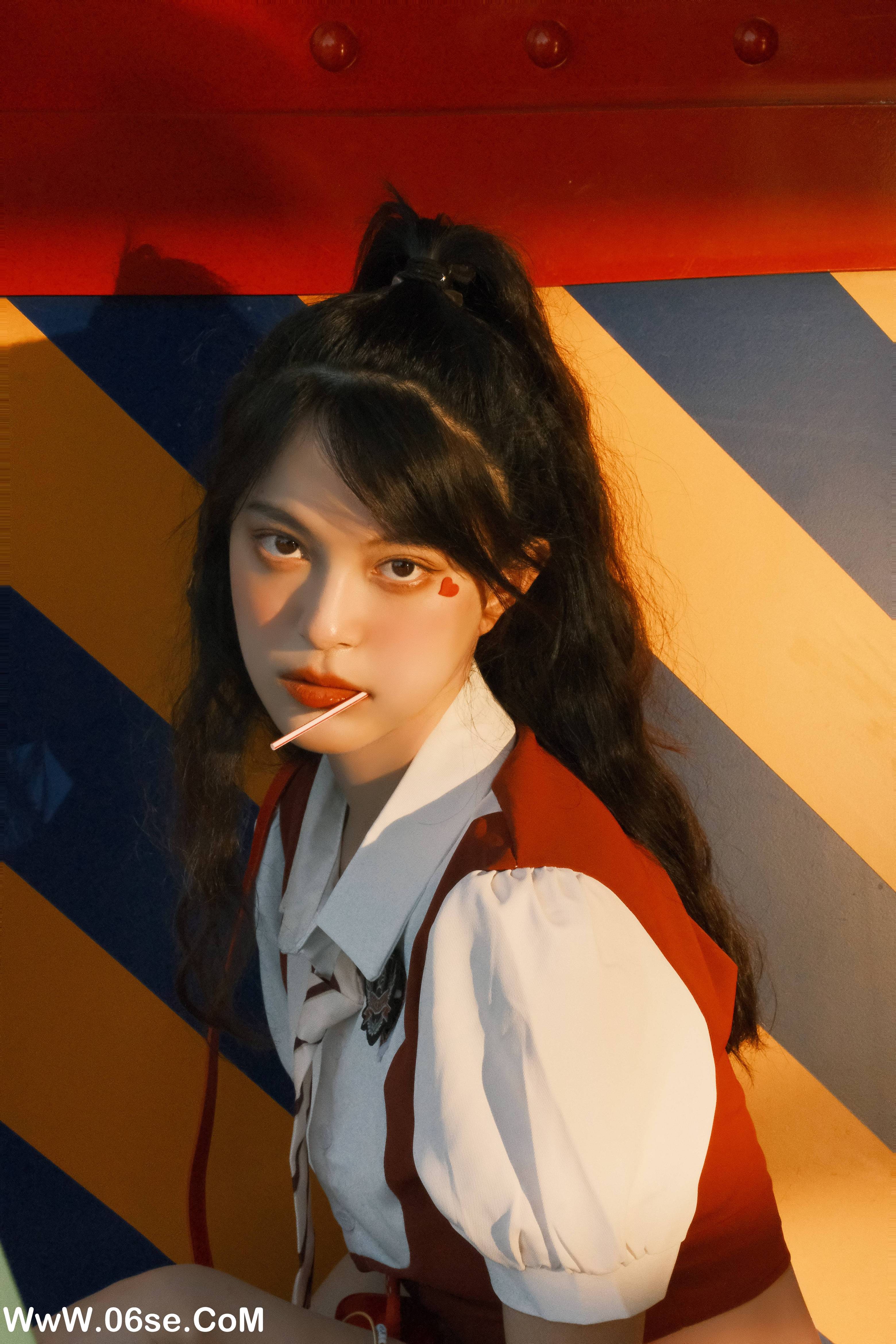 图片[15]-[YITUYU艺图语]2022.10.25 辣妹调色盘 吃饭小恐龙[22+1P／208MB]-六色网